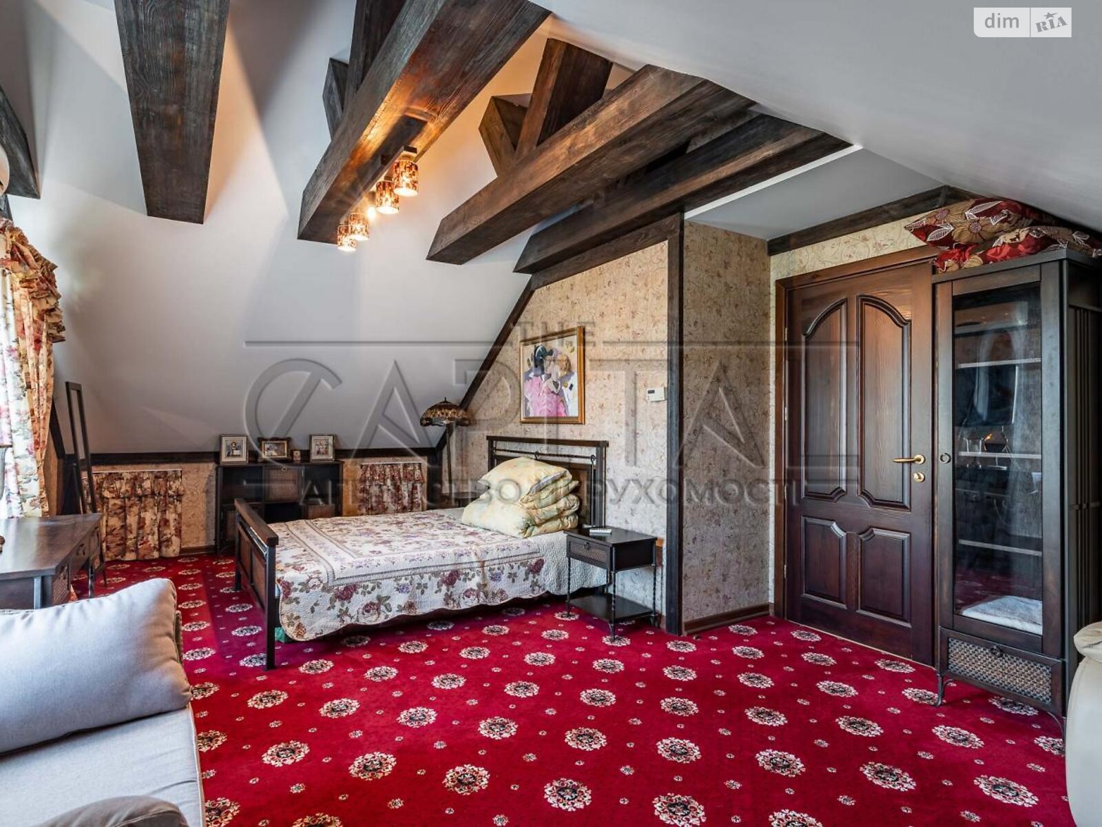 двоповерховий будинок з гаражем, 284.9 кв. м, цегла. Продаж у Гатне фото 1 двоповерховий будинок з гаражем, 284.9 кв. м, цегла. Продаж у Гатне фото 1