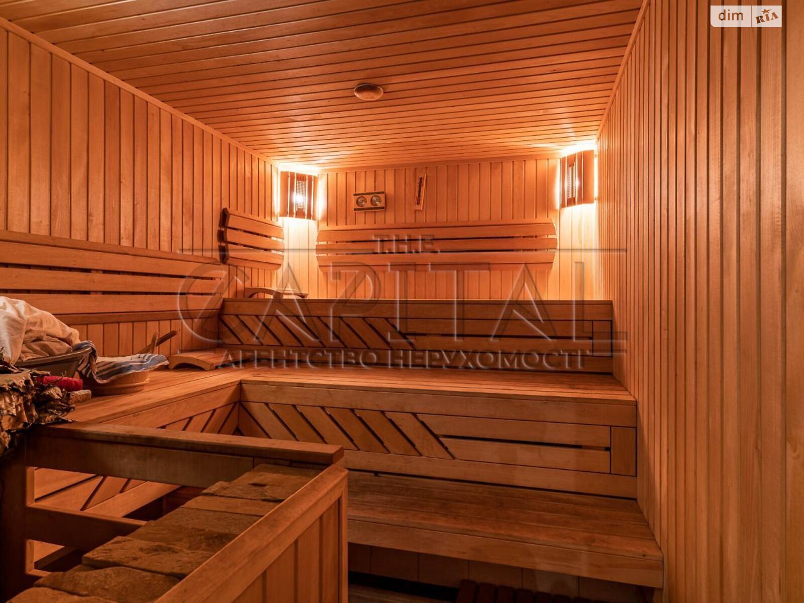 двоповерховий будинок з гаражем, 284.9 кв. м, цегла. Продаж у Гатне фото 1 двоповерховий будинок з гаражем, 284.9 кв. м, цегла. Продаж у Гатне фото 1