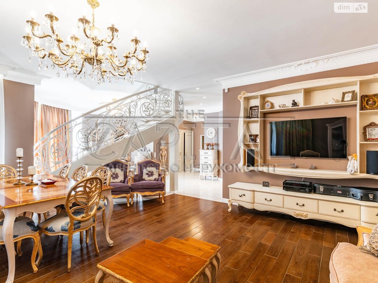 двухэтажный дом с гаражом, 284.9 кв. м, кирпич. Продажа в Гатном фото 1 двухэтажный дом с гаражом, 284.9 кв. м, кирпич. Продажа в Гатном фото 1