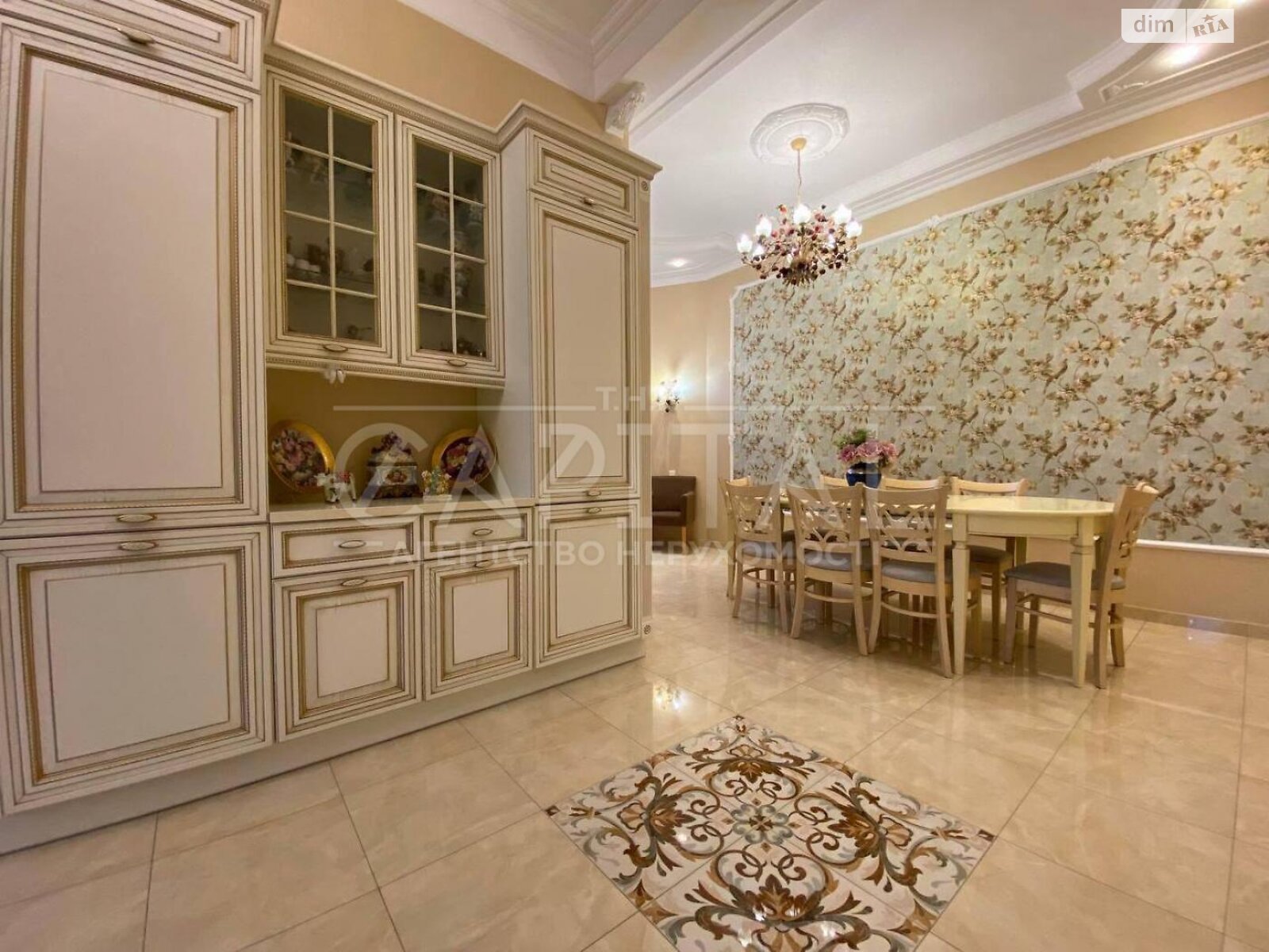 чотириповерховий будинок, 788.7 кв. м, кирпич. Продаж у Гатне фото 1 чотириповерховий будинок, 788.7 кв. м, кирпич. Продаж у Гатне фото 1