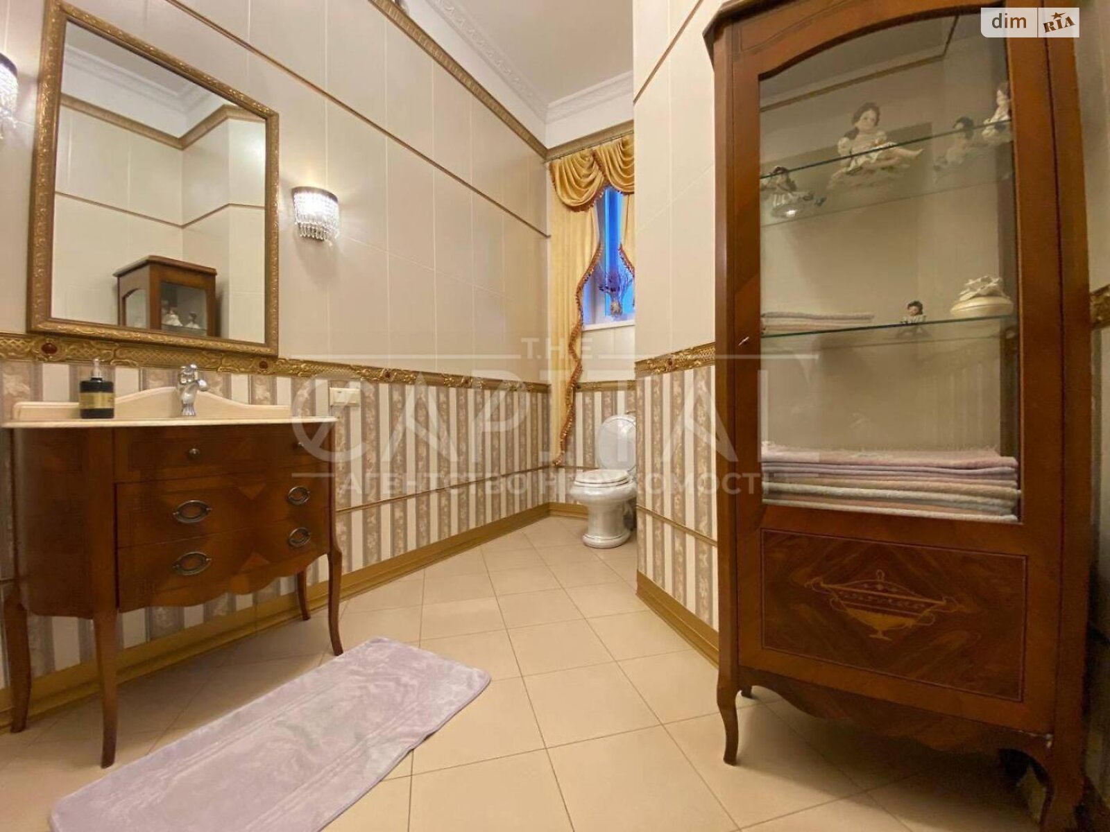 чотириповерховий будинок, 788.7 кв. м, кирпич. Продаж у Гатне фото 1 чотириповерховий будинок, 788.7 кв. м, кирпич. Продаж у Гатне фото 1
