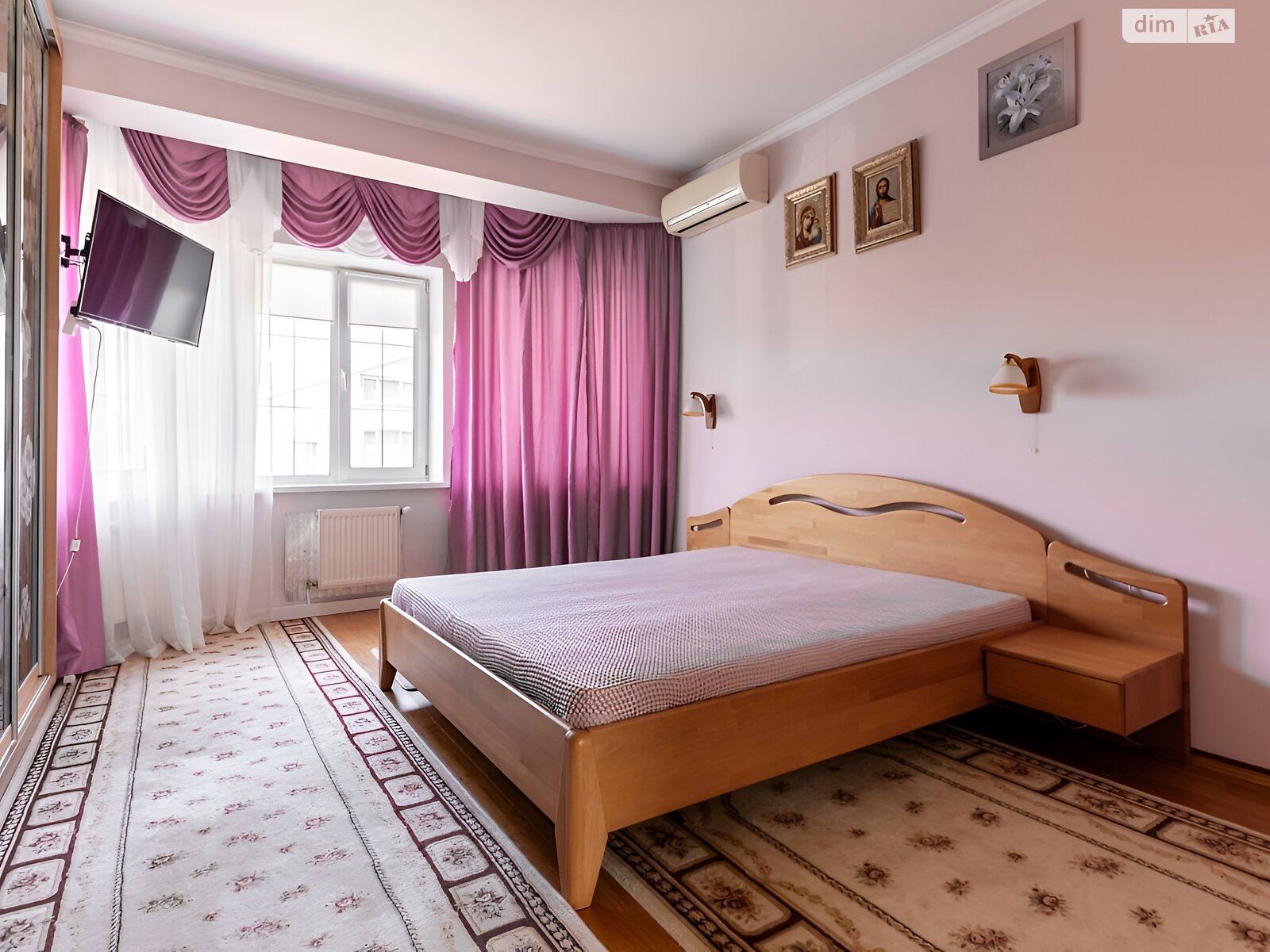 двоповерховий будинок, 187.7 кв. м, цегла. Продаж у Гатне фото 1 двоповерховий будинок, 187.7 кв. м, цегла. Продаж у Гатне фото 1