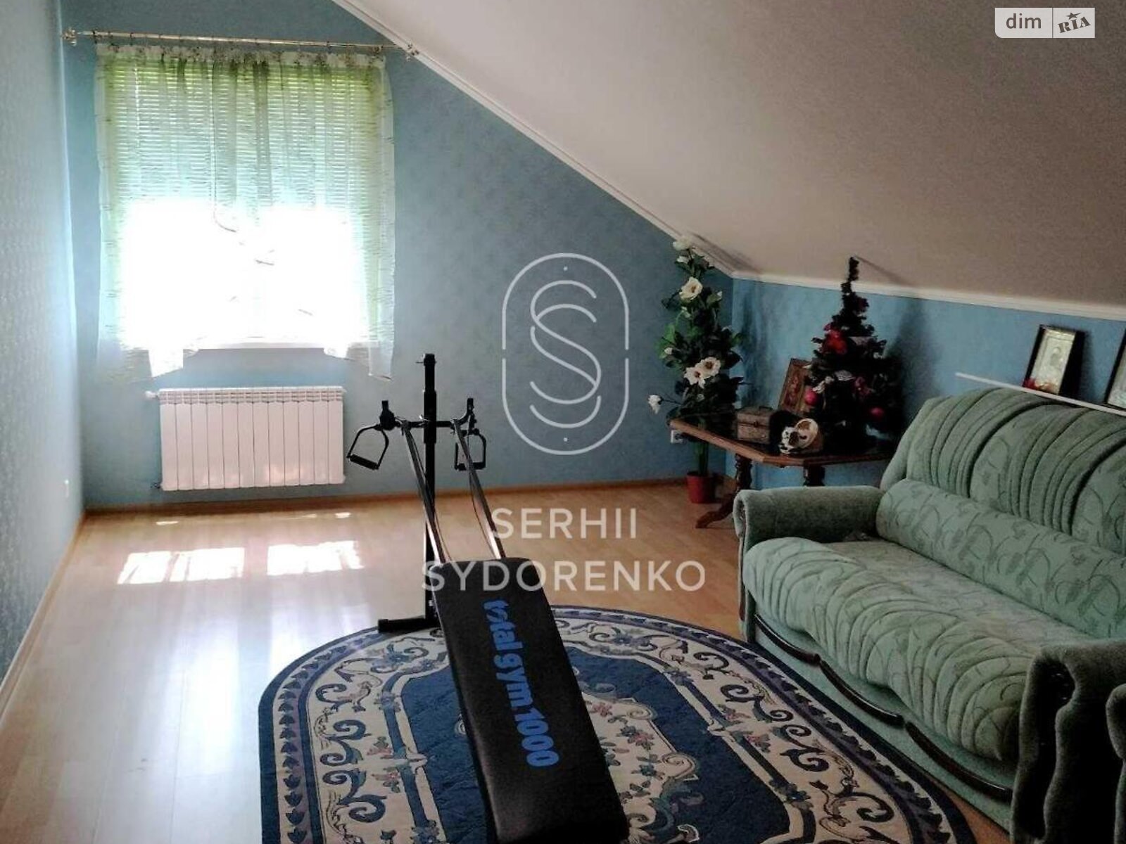 трехэтажный дом с ремонтом, 480 кв. м, кирпич. Продажа в Гатном фото 1 трехэтажный дом с ремонтом, 480 кв. м, кирпич. Продажа в Гатном фото 1