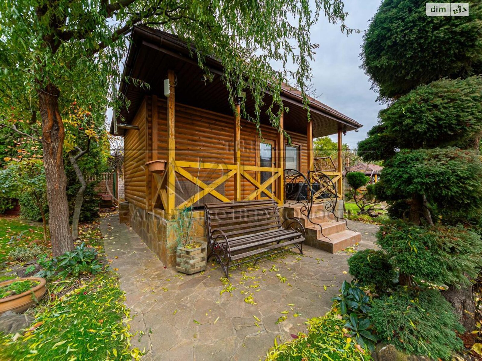 триповерховий будинок з балконом, 260 кв. м, кирпич. Продаж у Гатне фото 1 триповерховий будинок з балконом, 260 кв. м, кирпич. Продаж у Гатне фото 1