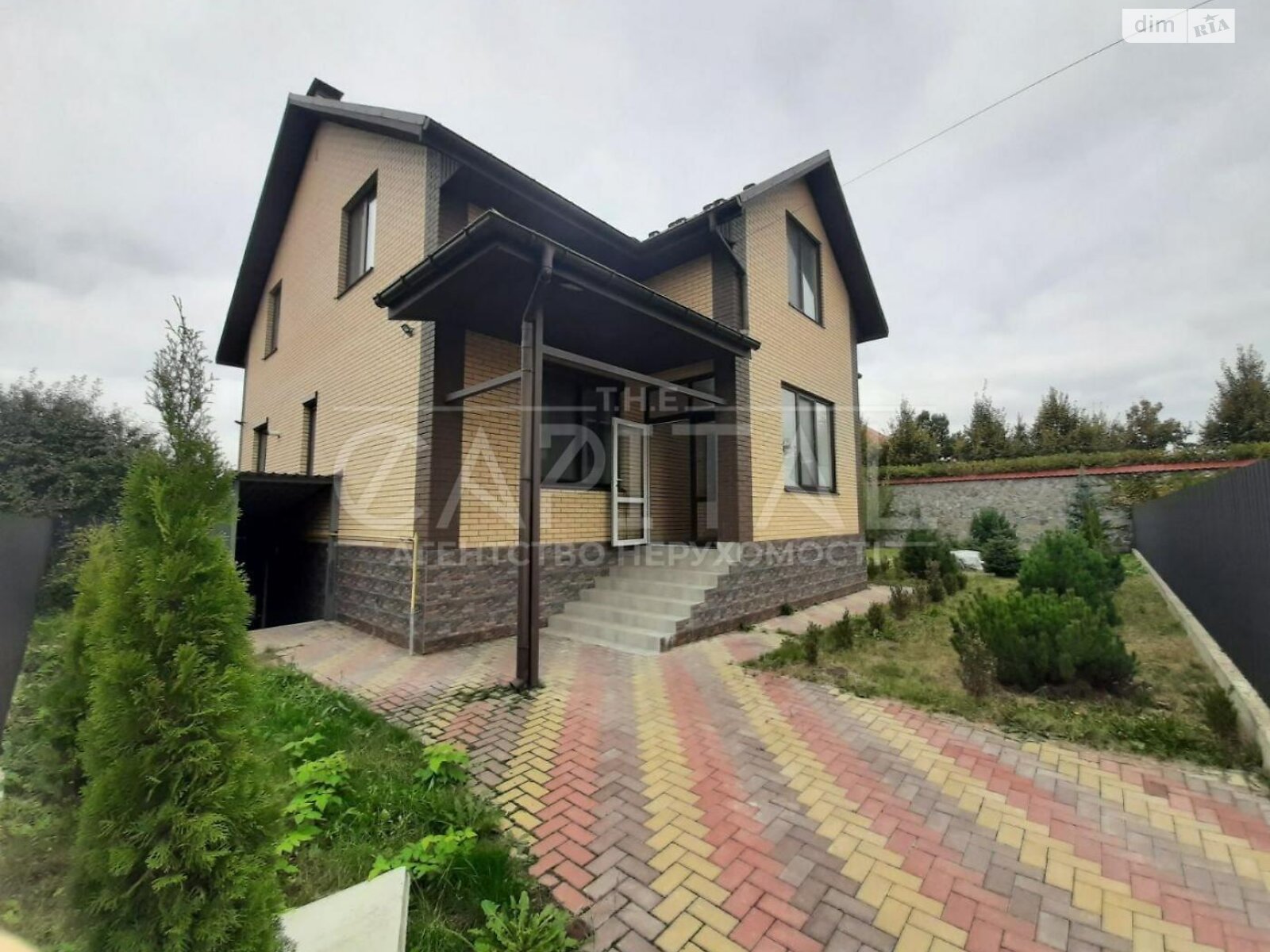 двоповерховий будинок з балконом, 300 кв. м, кирпич. Продаж у Гатне фото 1 двоповерховий будинок з балконом, 300 кв. м, кирпич. Продаж у Гатне фото 1