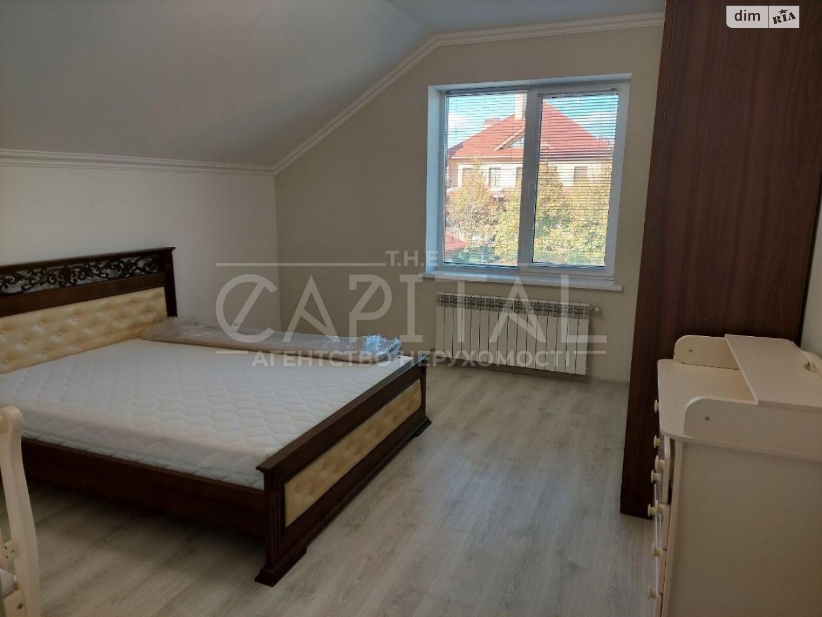 двоповерховий будинок з балконом, 300 кв. м, кирпич. Продаж у Гатне фото 1 двоповерховий будинок з балконом, 300 кв. м, кирпич. Продаж у Гатне фото 1