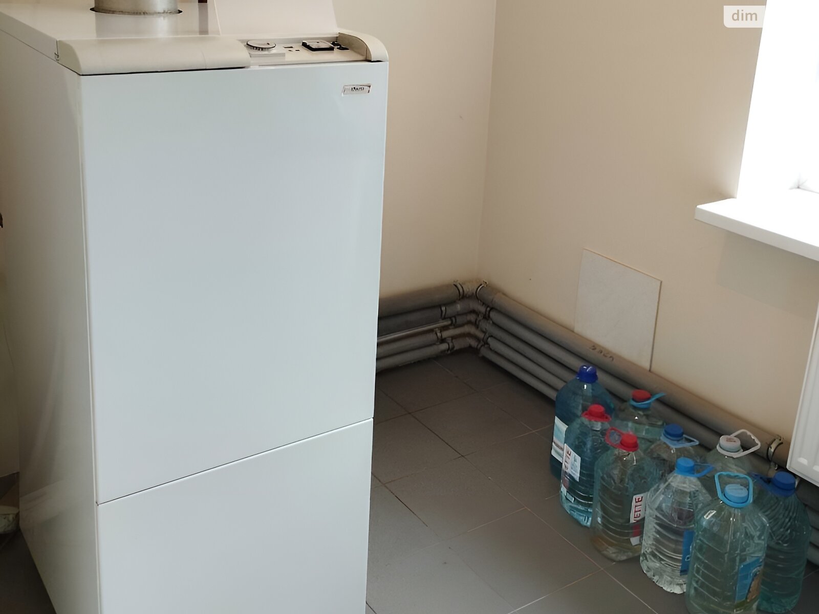 трехэтажный дом, 410 кв. м, кирпич. Продажа в Гатном фото 1 трехэтажный дом, 410 кв. м, кирпич. Продажа в Гатном фото 1