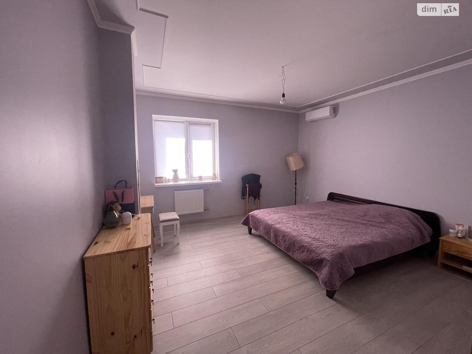 трехэтажный дом, 410 кв. м, кирпич. Продажа в Гатном фото 1 трехэтажный дом, 410 кв. м, кирпич. Продажа в Гатном фото 1