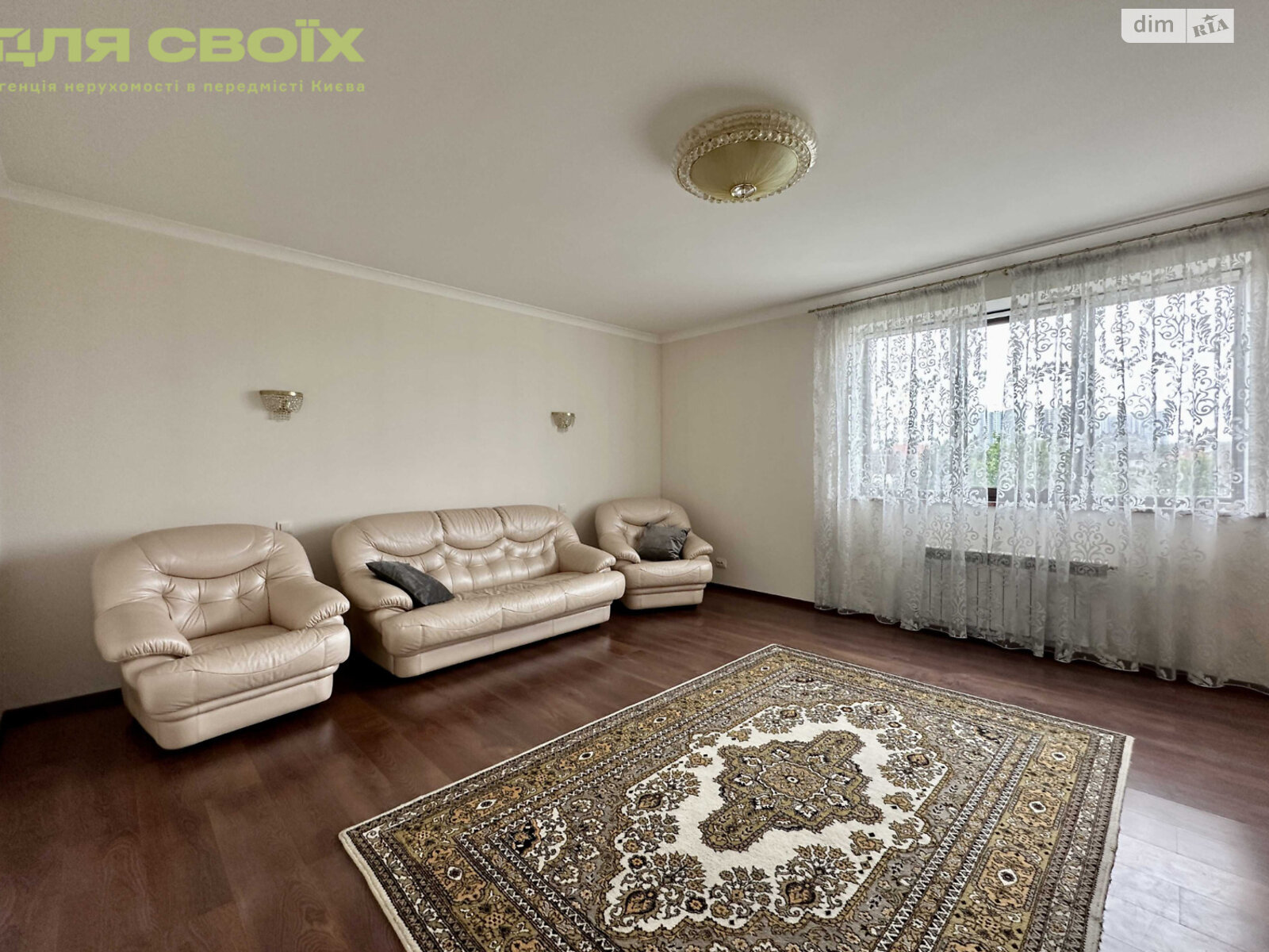 трехэтажный дом с верандой, 262 кв. м, кирпич. Продажа в Гатном фото 1 трехэтажный дом с верандой, 262 кв. м, кирпич. Продажа в Гатном фото 1
