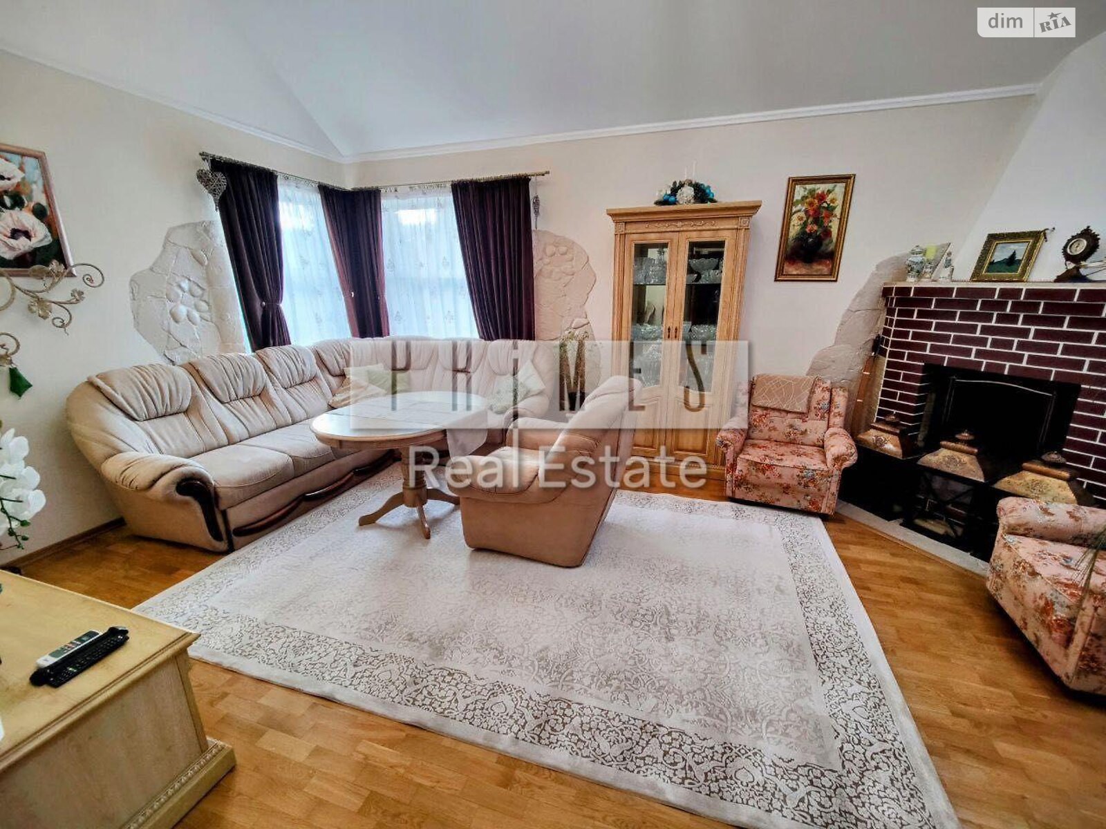 двухэтажный дом с верандой, 250 кв. м, кирпич. Продажа в Гатном фото 1