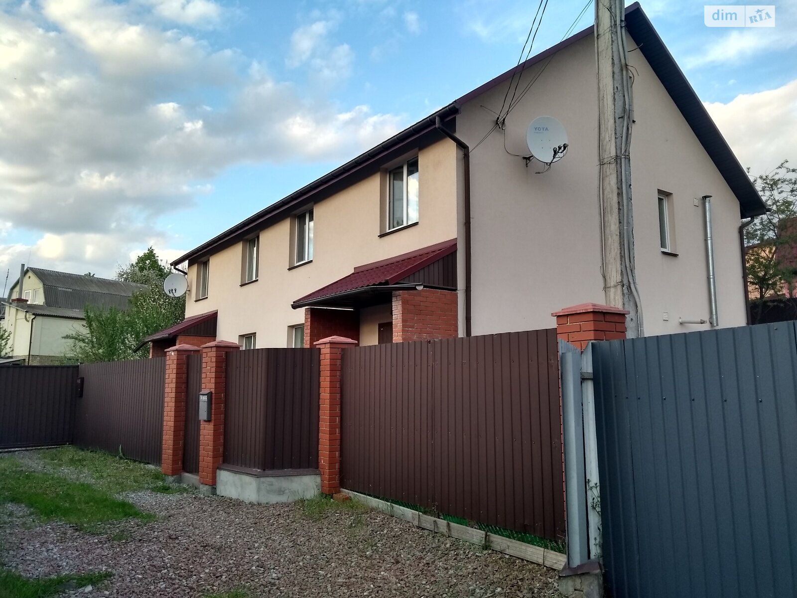 двоповерховий будинок з мансардою, 124 кв. м, цегла. Продаж у Гатне фото 1