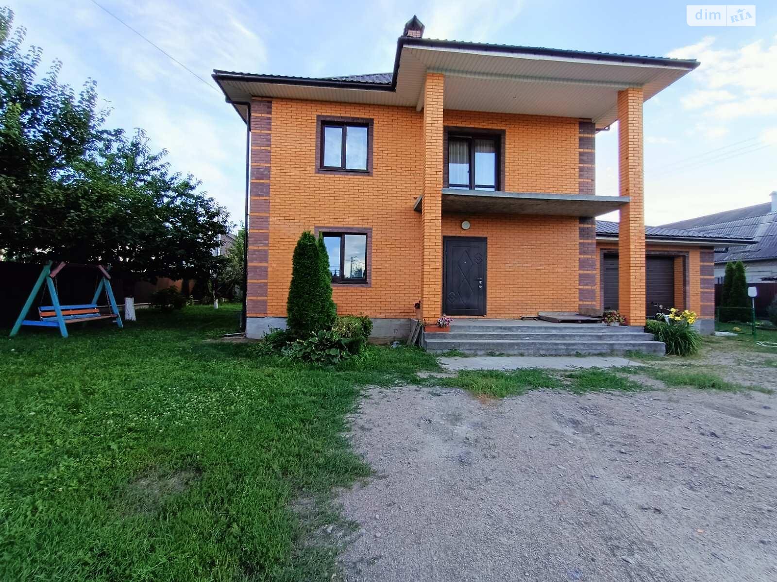 двухэтажный дом, 200 кв. м, газобетон. Продажа в Гатном фото 1