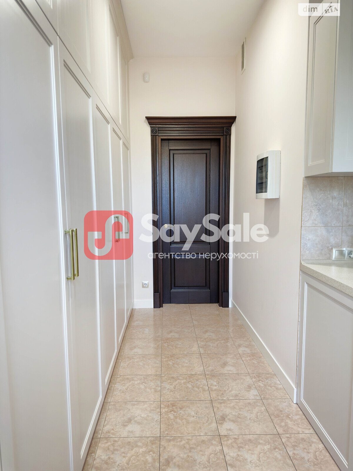 четырехэтажный дом с верандой, 460 кв. м, кирпич. Продажа в Гатном фото 1 четырехэтажный дом с верандой, 460 кв. м, кирпич. Продажа в Гатном фото 1