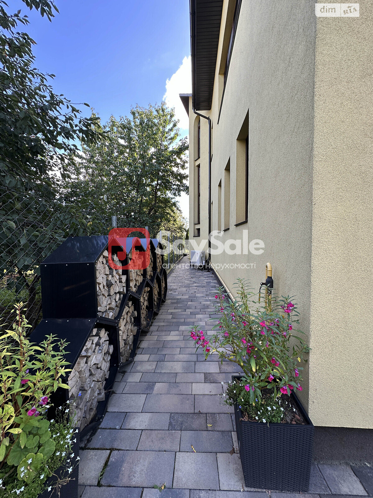 четырехэтажный дом с верандой, 460 кв. м, кирпич. Продажа в Гатном фото 1 четырехэтажный дом с верандой, 460 кв. м, кирпич. Продажа в Гатном фото 1