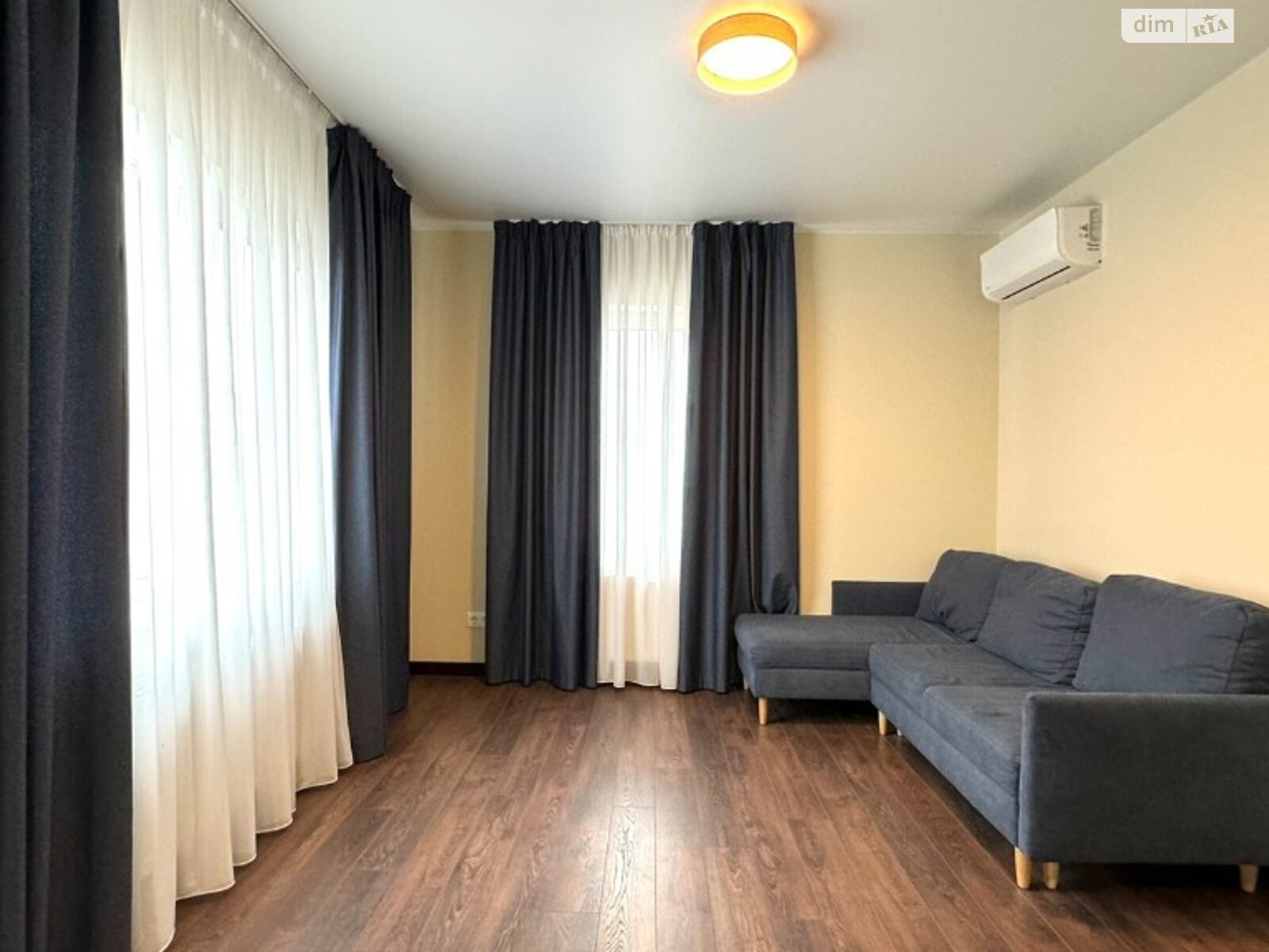 двоповерховий будинок з опаленням, 144.3 кв. м, цегла. Продаж у Гатне фото 1 двоповерховий будинок з опаленням, 144.3 кв. м, цегла. Продаж у Гатне фото 1