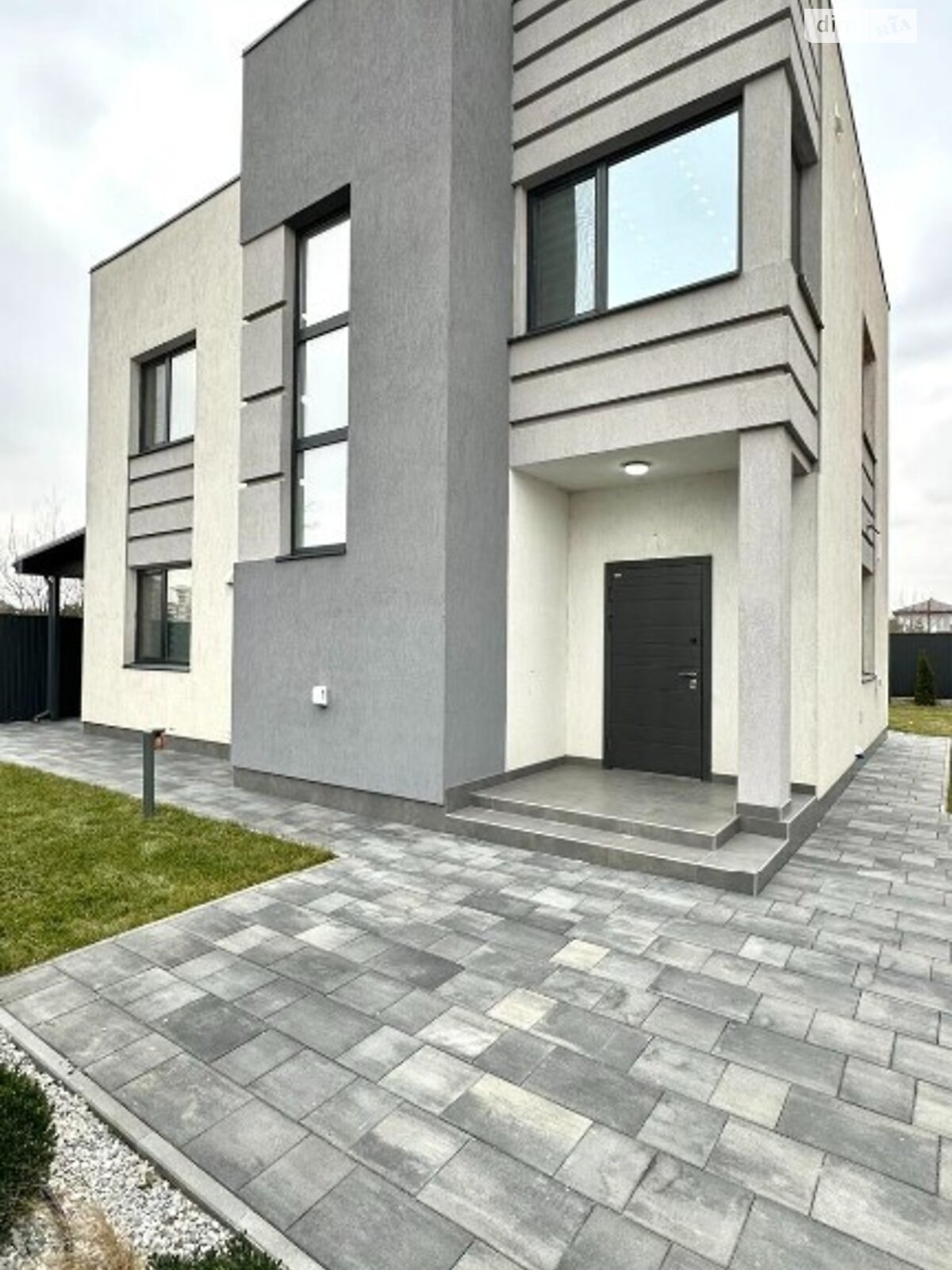 двоповерховий будинок з верандою, 144.3 кв. м, цегла. Продаж у Гатне фото 1 двоповерховий будинок з верандою, 144.3 кв. м, цегла. Продаж у Гатне фото 1