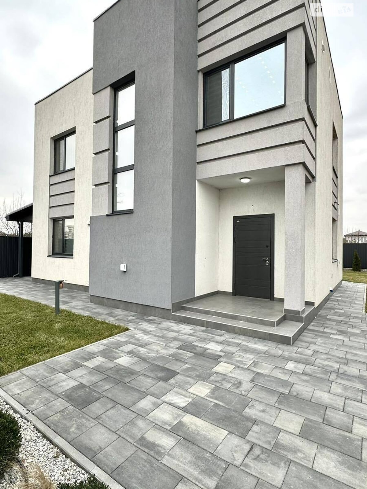 двоповерховий будинок, 144.3 кв. м, цегла. Продаж у Гатне фото 1 двоповерховий будинок, 144.3 кв. м, цегла. Продаж у Гатне фото 1