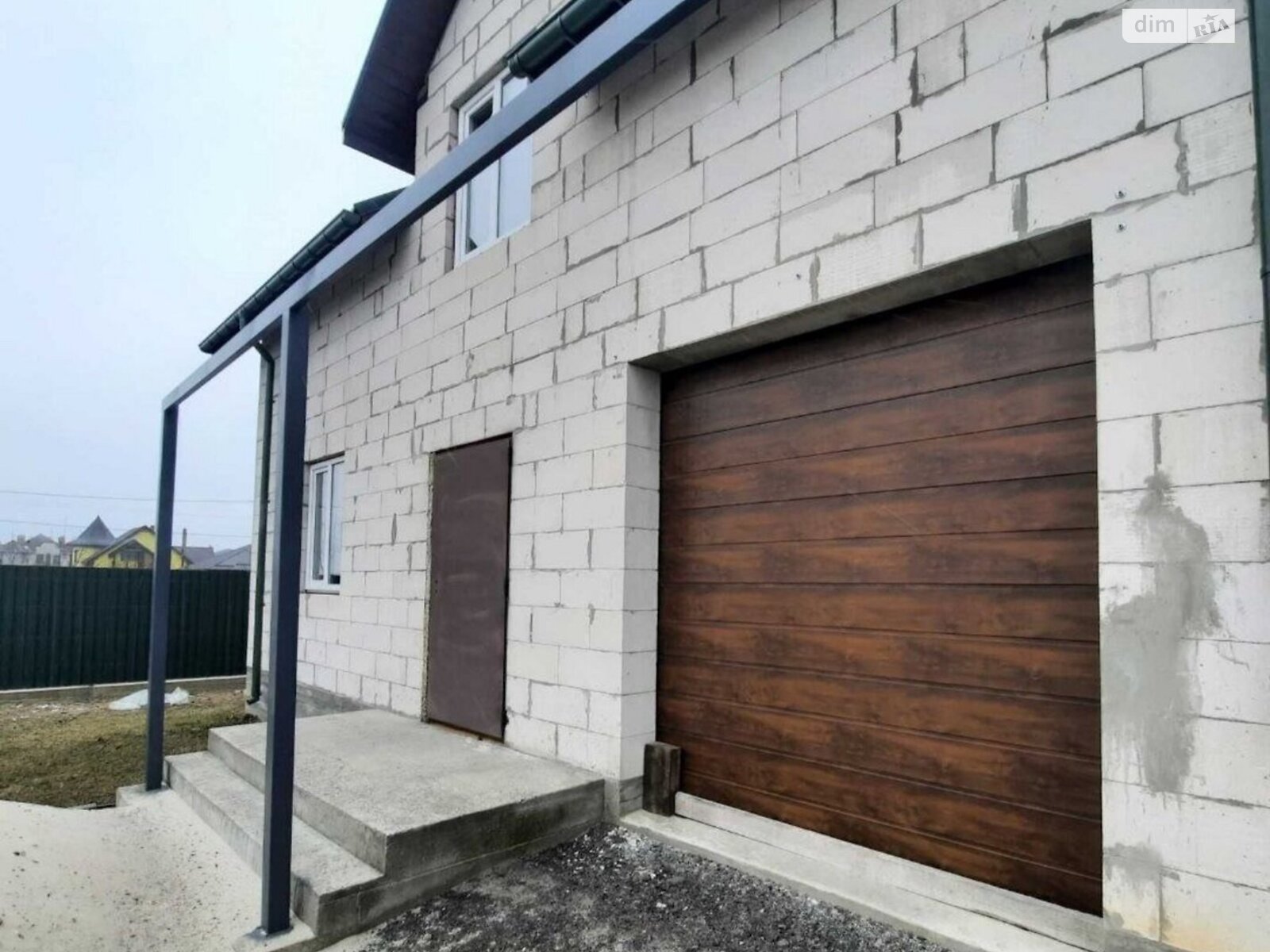 двухэтажный дом с гаражом, 160 кв. м, газобетон. Продажа в Гатном фото 1 двухэтажный дом с гаражом, 160 кв. м, газобетон. Продажа в Гатном фото 1