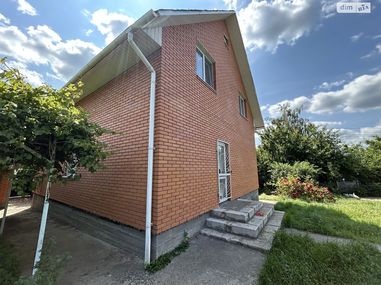 двоповерховий будинок з балконом, 160 кв. м, цегла. Продаж у Гатне фото 1 двоповерховий будинок з балконом, 160 кв. м, цегла. Продаж у Гатне фото 1