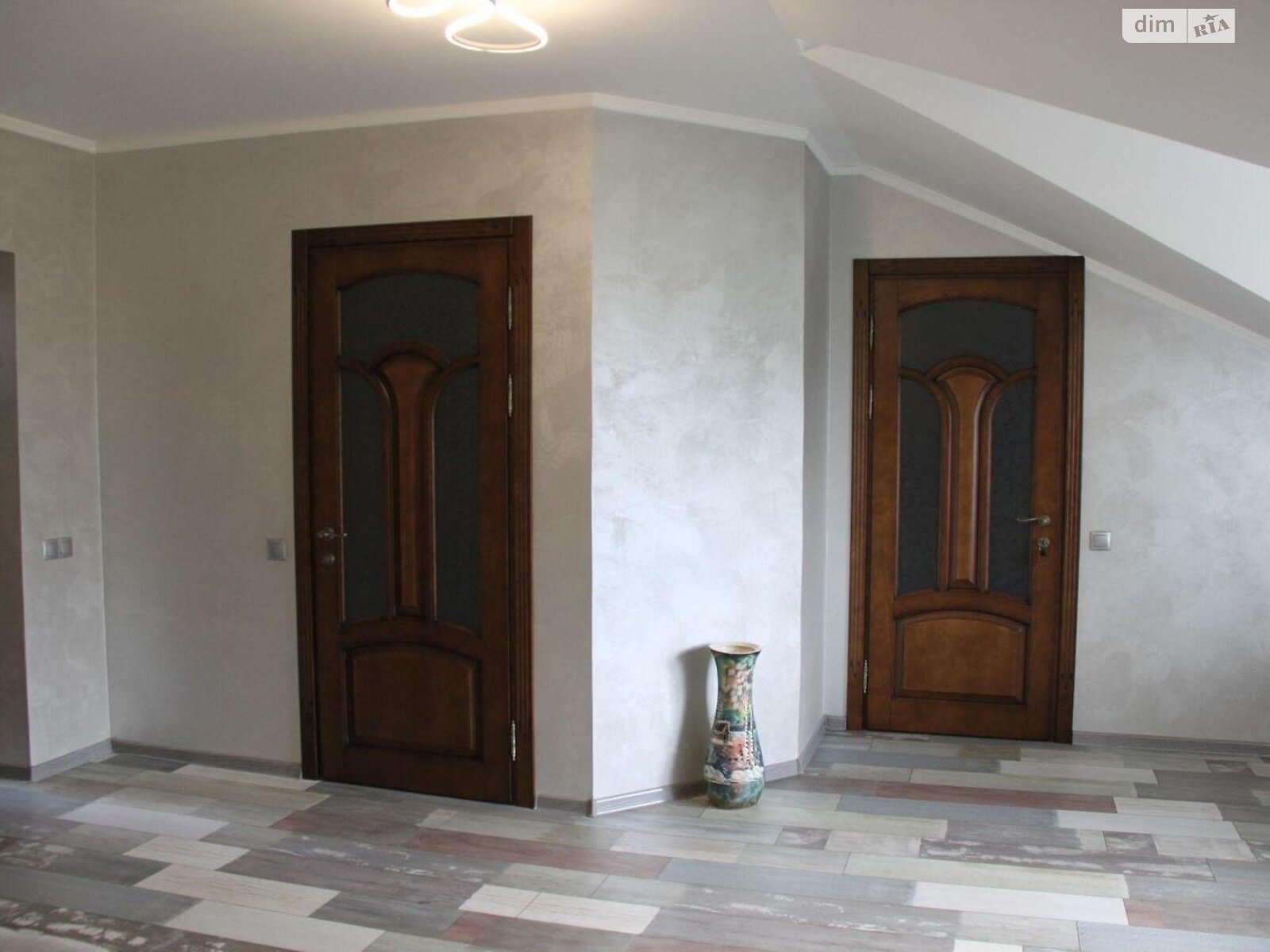 двухэтажный дом, 283 кв. м, кирпич. Продажа в Гатном фото 1 двухэтажный дом, 283 кв. м, кирпич. Продажа в Гатном фото 1