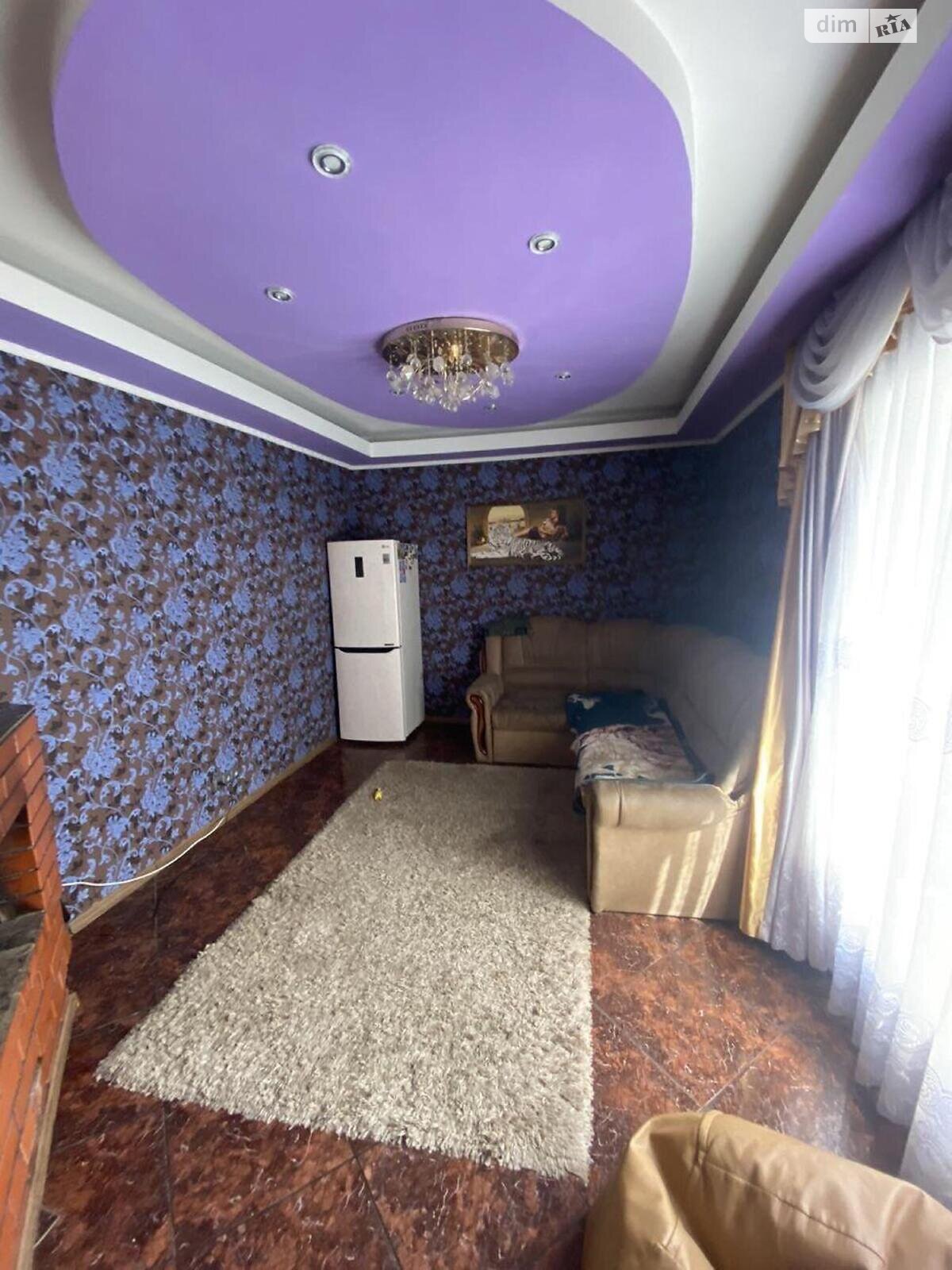 трехэтажный дом, 188 кв. м, кирпич. Продажа в Гатном фото 1