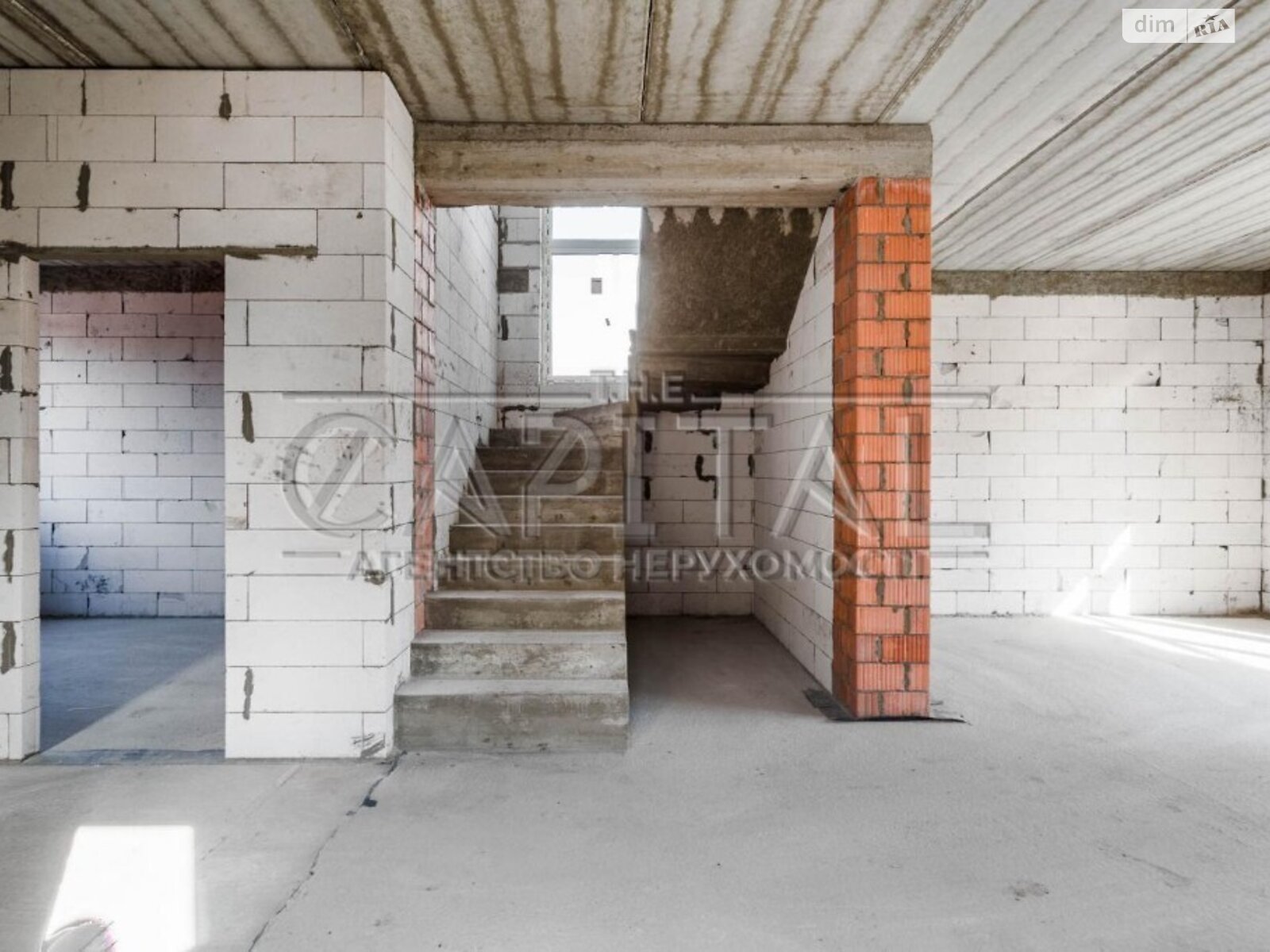 двоповерховий будинок, 149 кв. м, цегла. Продаж у Гатне фото 1 двоповерховий будинок, 149 кв. м, цегла. Продаж у Гатне фото 1