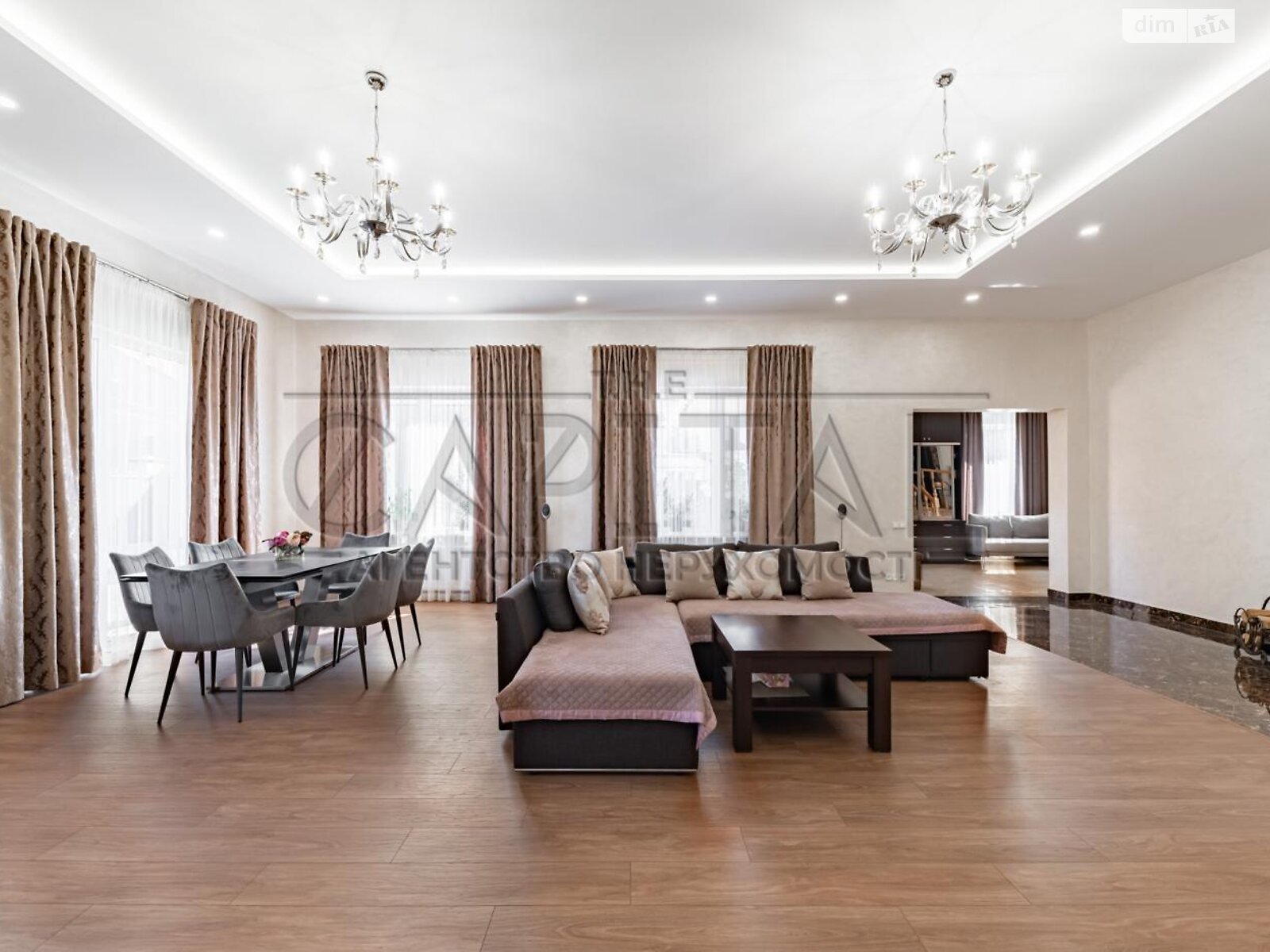 двоповерховий будинок з гаражем, 225 кв. м, цегла. Продаж у Гатне фото 1 двоповерховий будинок з гаражем, 225 кв. м, цегла. Продаж у Гатне фото 1