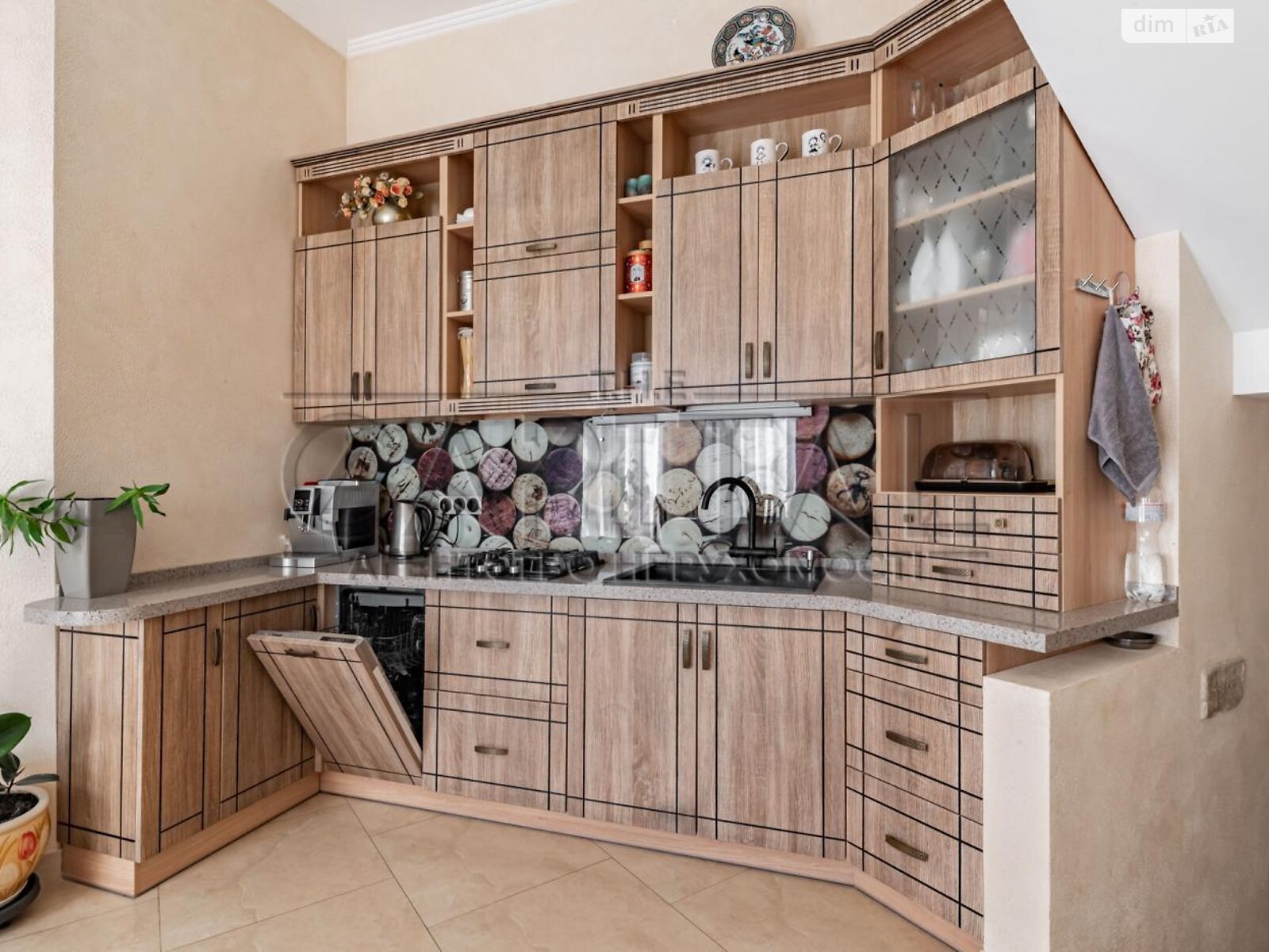 двоповерховий будинок з гаражем, 225 кв. м, цегла. Продаж у Гатне фото 1 двоповерховий будинок з гаражем, 225 кв. м, цегла. Продаж у Гатне фото 1