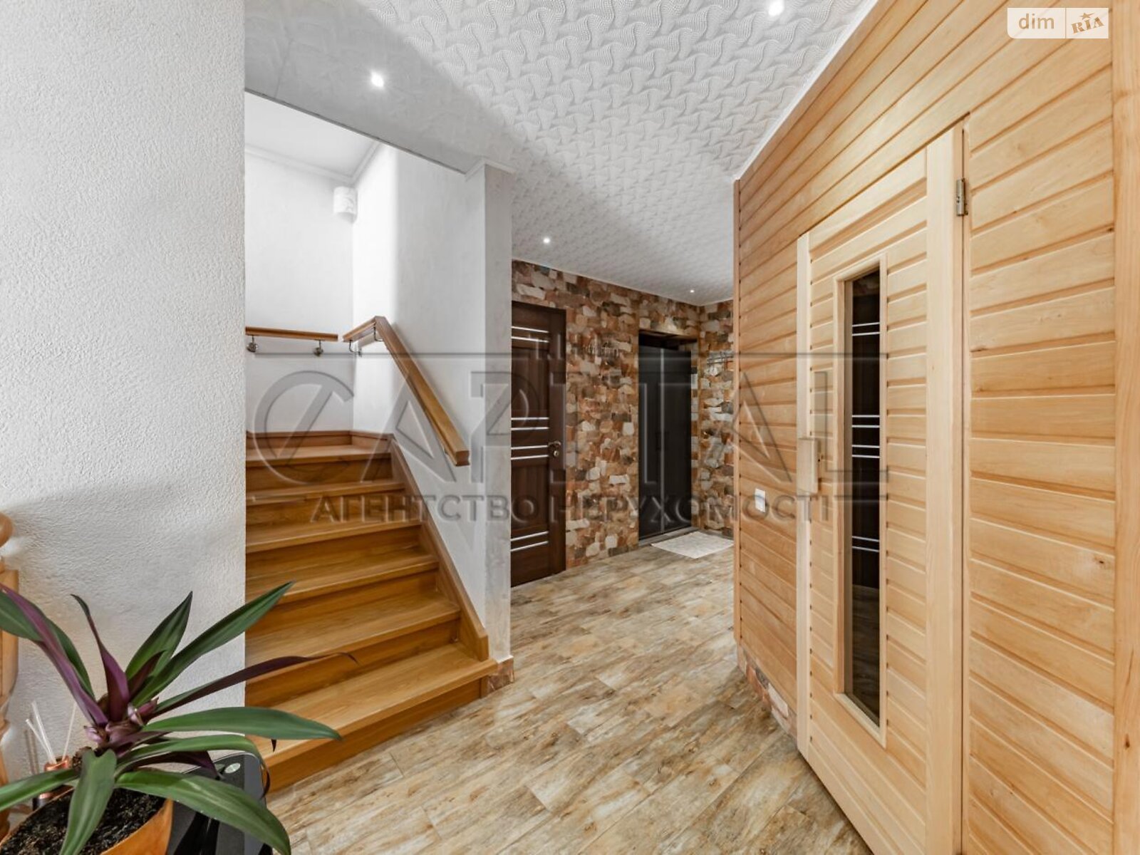 двоповерховий будинок з гаражем, 225 кв. м, цегла. Продаж у Гатне фото 1 двоповерховий будинок з гаражем, 225 кв. м, цегла. Продаж у Гатне фото 1