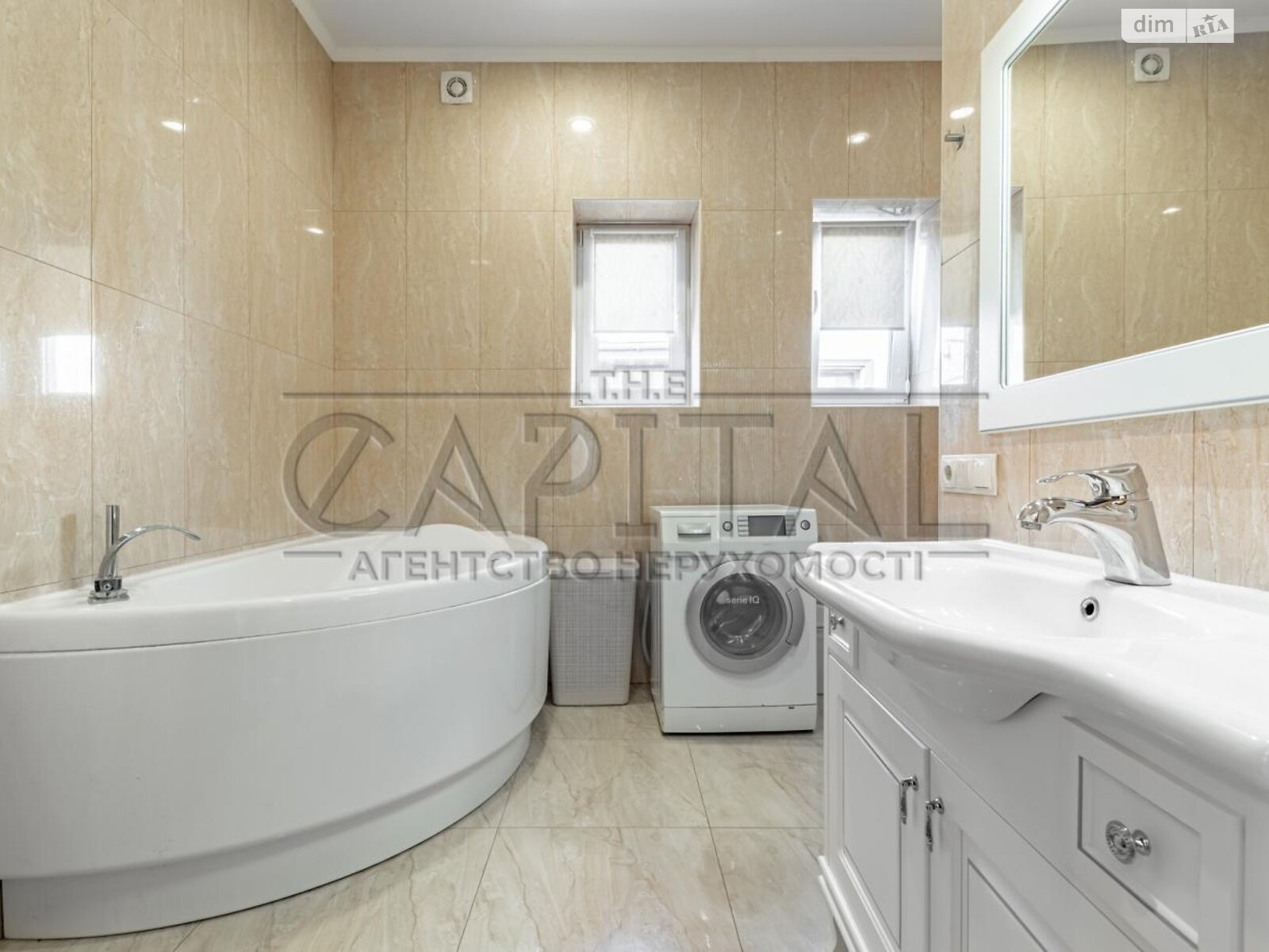 двоповерховий будинок з гаражем, 225 кв. м, цегла. Продаж у Гатне фото 1 двоповерховий будинок з гаражем, 225 кв. м, цегла. Продаж у Гатне фото 1