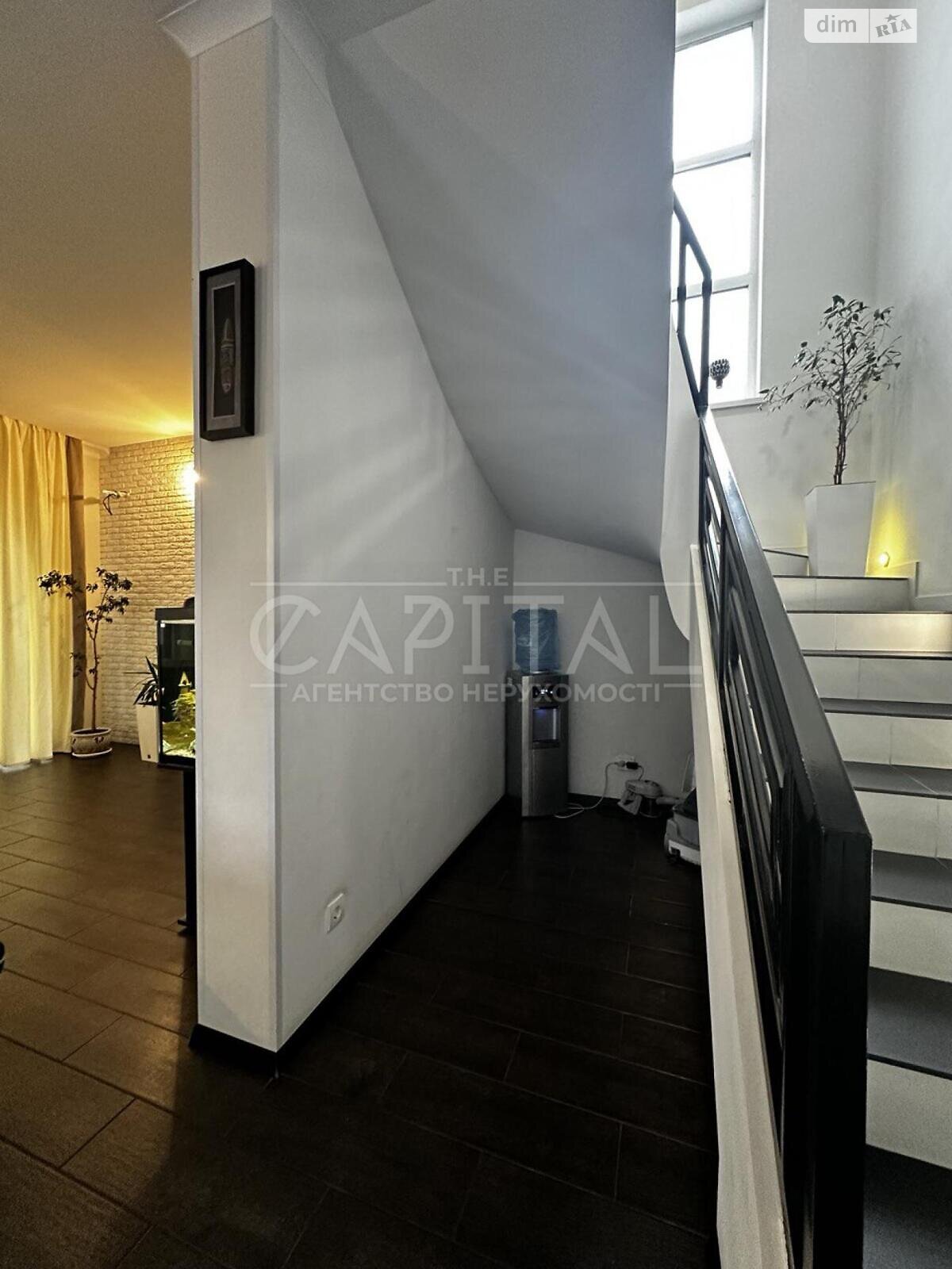 двоповерховий будинок з ремонтом, 155 кв. м, цегла. Продаж у Гатне фото 1 двоповерховий будинок з ремонтом, 155 кв. м, цегла. Продаж у Гатне фото 1
