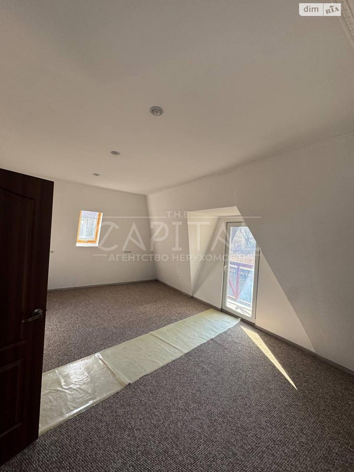 двухэтажный дом с гаражом, 280 кв. м, кирпич. Продажа в Гатном фото 1 двухэтажный дом с гаражом, 280 кв. м, кирпич. Продажа в Гатном фото 1