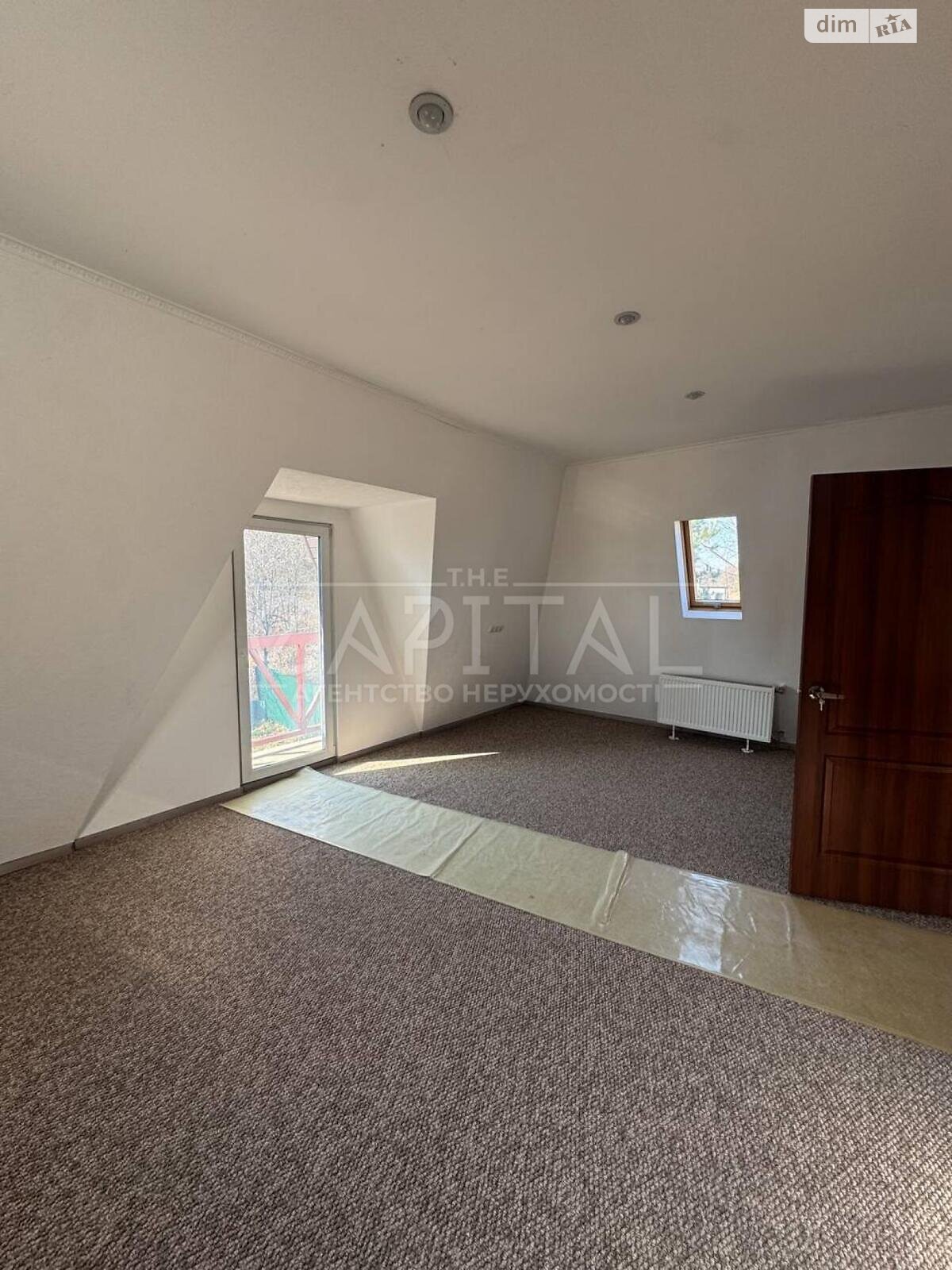 двухэтажный дом с гаражом, 280 кв. м, кирпич. Продажа в Гатном фото 1 двухэтажный дом с гаражом, 280 кв. м, кирпич. Продажа в Гатном фото 1