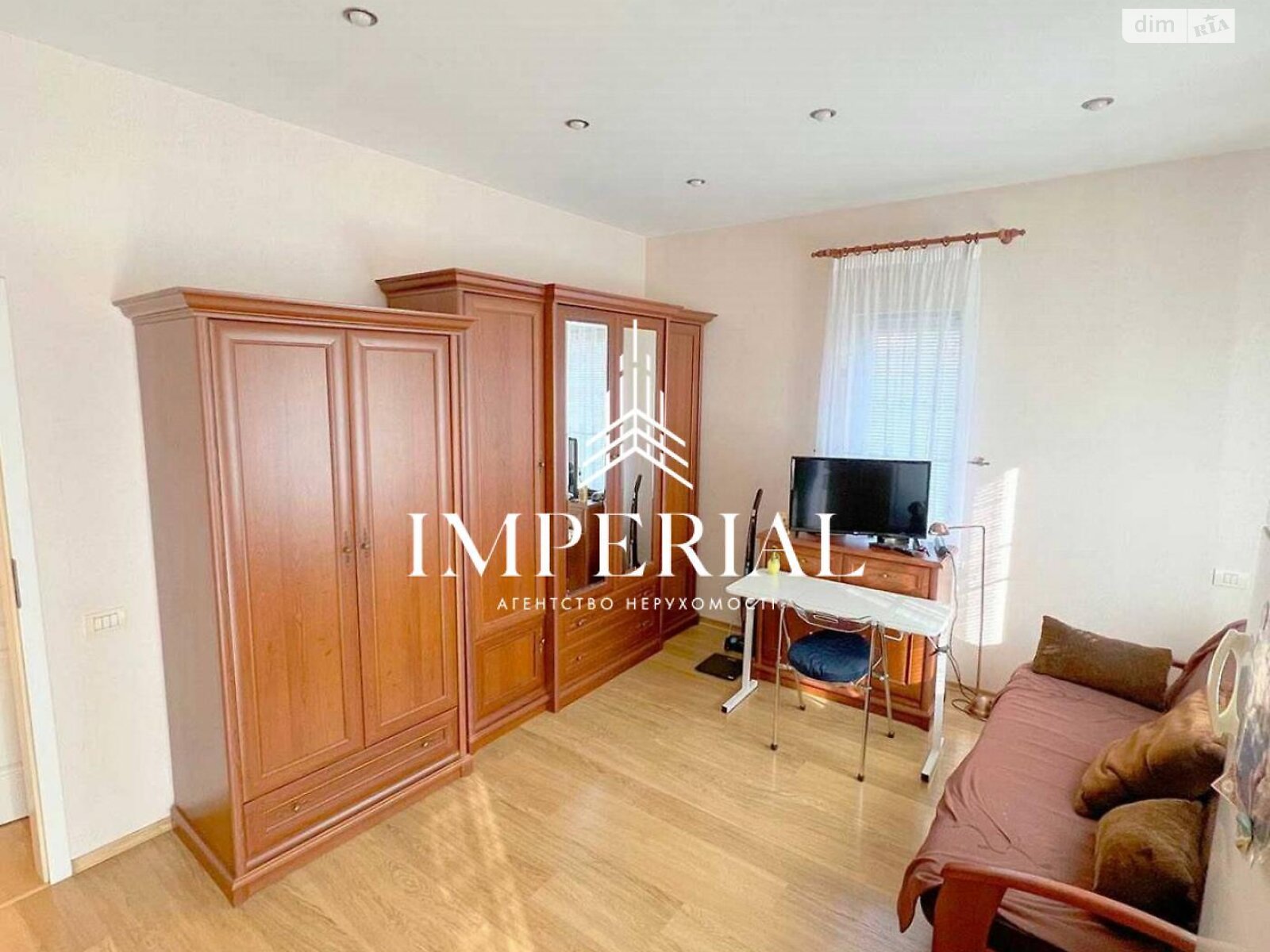 двоповерховий будинок, 377 кв. м, кирпич. Продаж у Гатне фото 1