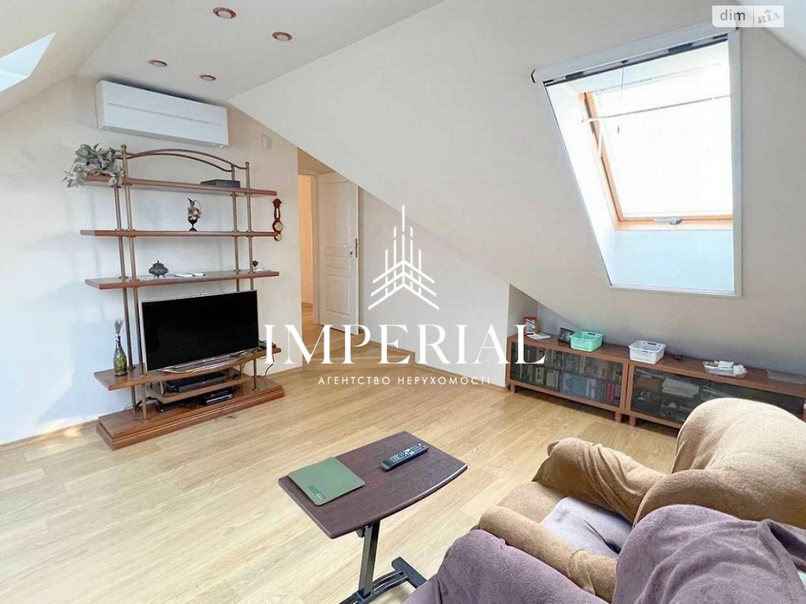 двоповерховий будинок, 377 кв. м, кирпич. Продаж у Гатне фото 1