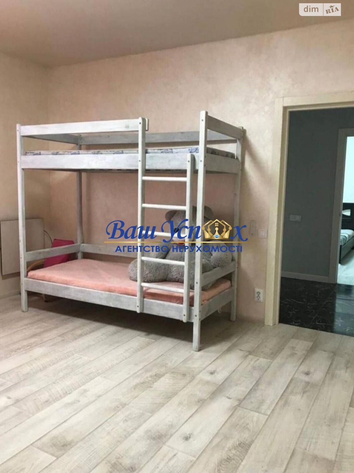 двоповерховий будинок, 200 кв. м, кирпич. Продаж у Гатне фото 1 двоповерховий будинок, 200 кв. м, кирпич. Продаж у Гатне фото 1