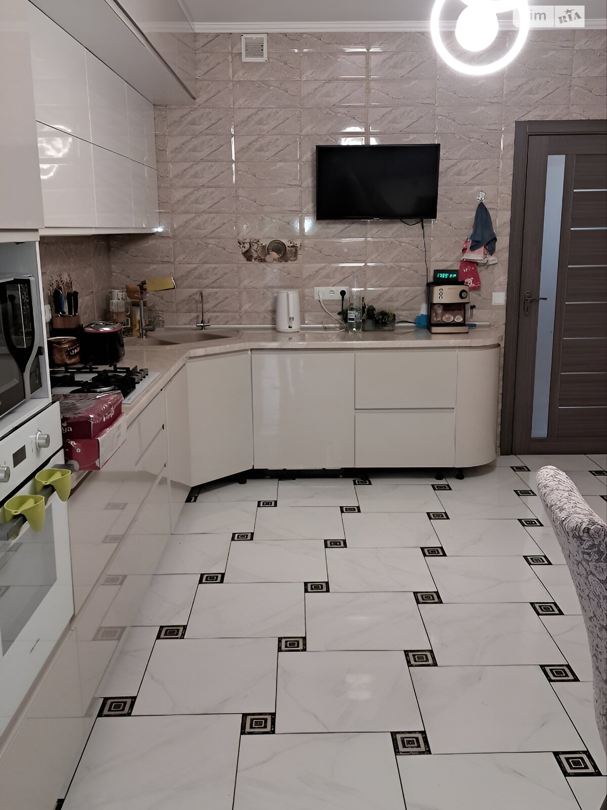 двоповерховий будинок з гаражем, 240 кв. м, цегла силікатна. Продаж у Гавришівці фото 1 двоповерховий будинок з гаражем, 240 кв. м, цегла силікатна. Продаж у Гавришівці фото 1