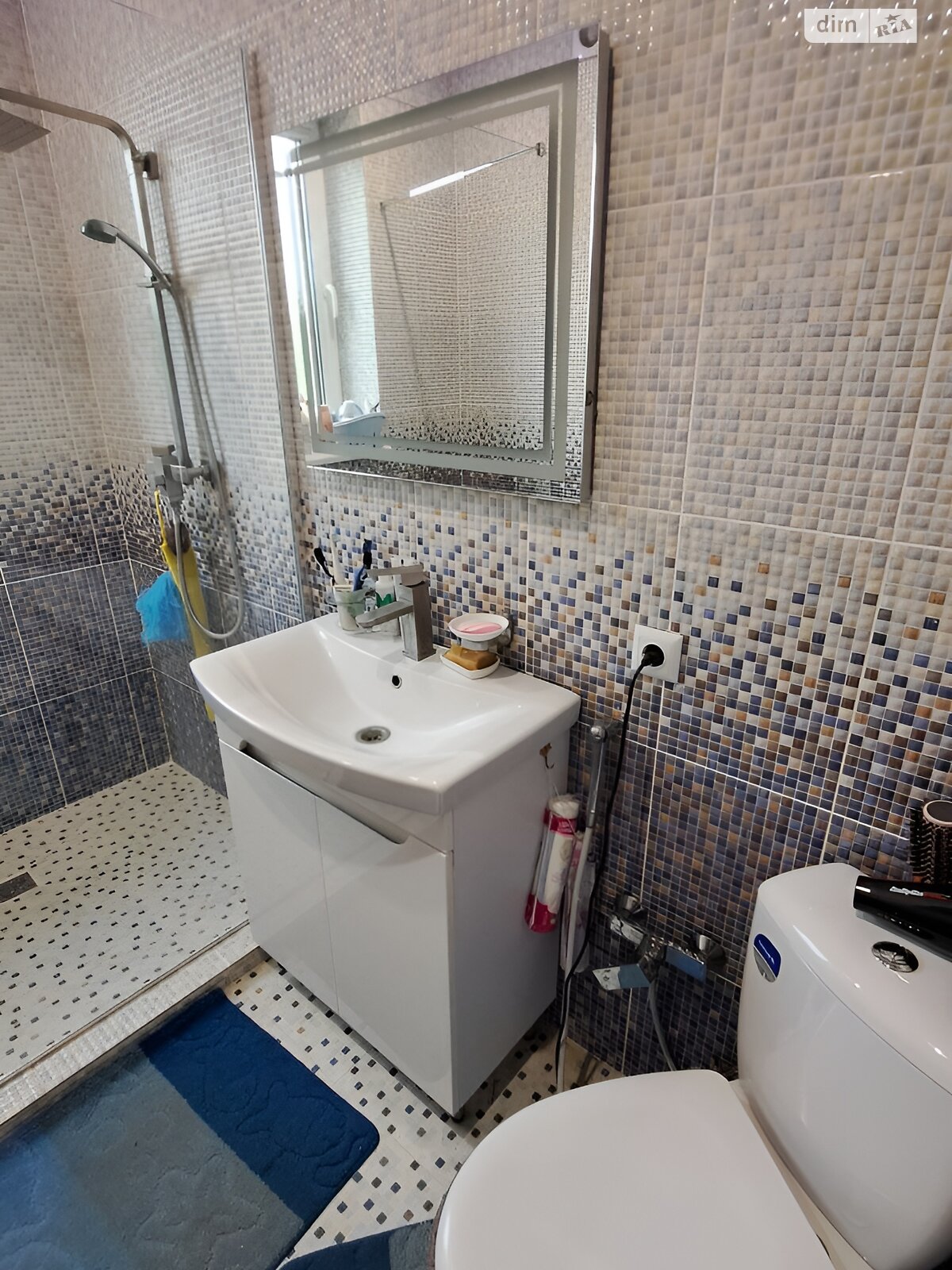 двоповерховий будинок з гаражем, 240 кв. м, цегла силікатна. Продаж у Гавришівці фото 1 двоповерховий будинок з гаражем, 240 кв. м, цегла силікатна. Продаж у Гавришівці фото 1