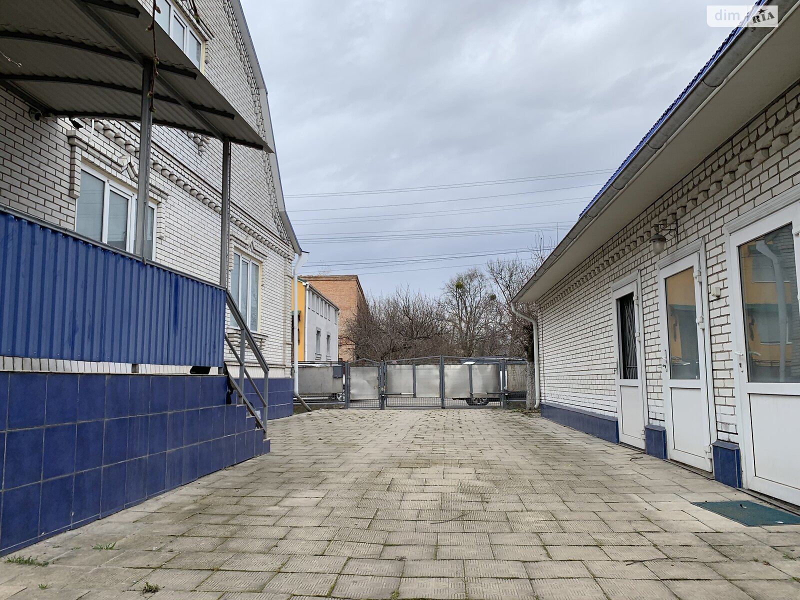 двухэтажный дом с верандой, 237 кв. м, кирпич. Продажа в Гайсине фото 1 двухэтажный дом с верандой, 237 кв. м, кирпич. Продажа в Гайсине фото 1
