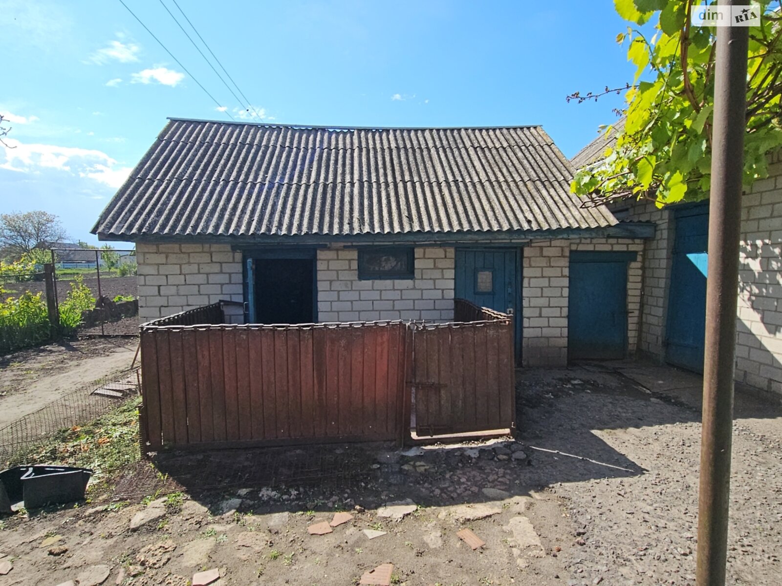 одноэтажный дом с верандой, 100 кв. м, кирпич. Продажа в Гланишове фото 1 одноэтажный дом с верандой, 100 кв. м, кирпич. Продажа в Гланишове фото 1