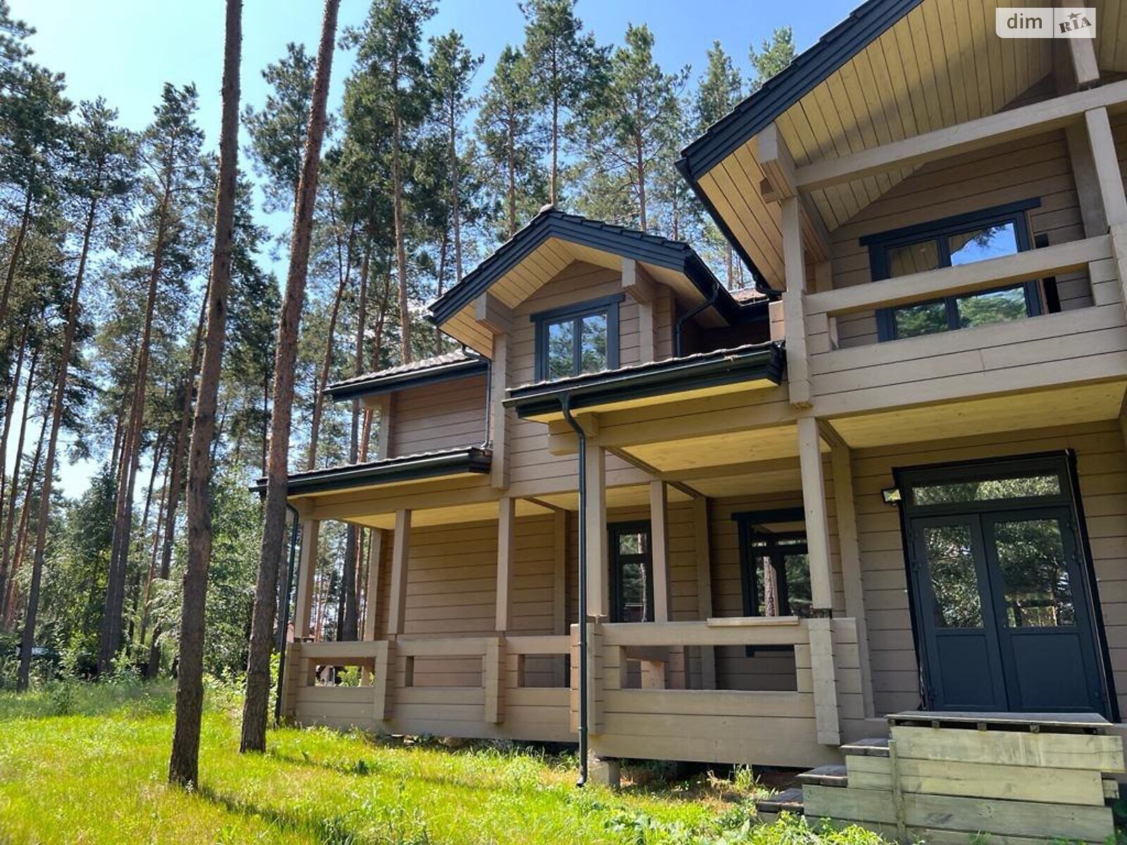двухэтажный дом с отоплением, 510 кв. м, брус. Продажа в Глевахе фото 1 двухэтажный дом с отоплением, 510 кв. м, брус. Продажа в Глевахе фото 1