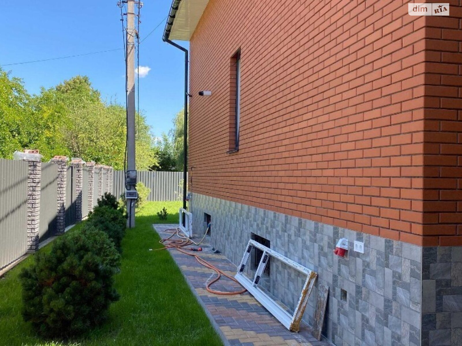 одноэтажный дом, 200 кв. м, кирпич. Продажа в Глевахе фото 1 одноэтажный дом, 200 кв. м, кирпич. Продажа в Глевахе фото 1