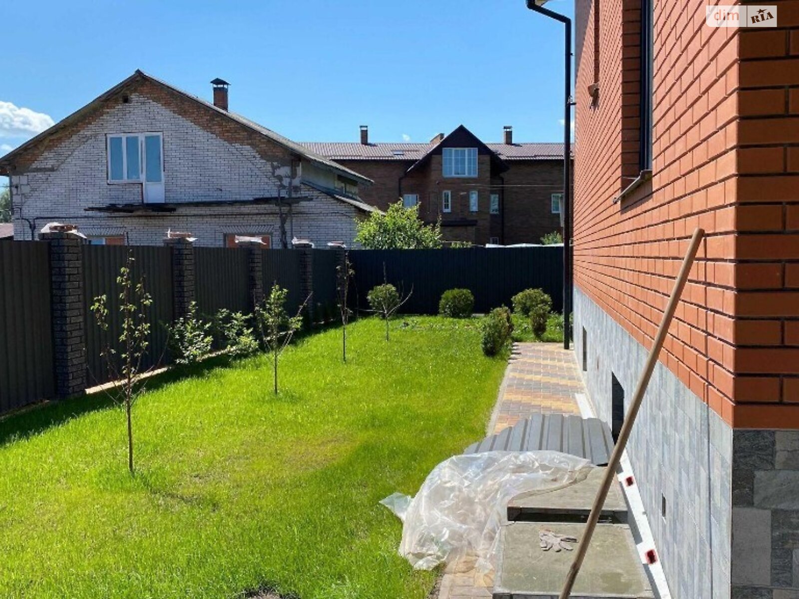 одноэтажный дом, 200 кв. м, кирпич. Продажа в Глевахе фото 1 одноэтажный дом, 200 кв. м, кирпич. Продажа в Глевахе фото 1