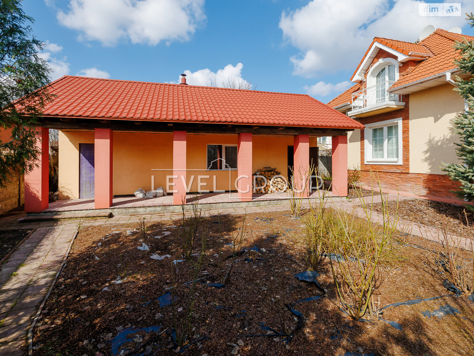 двоповерховий будинок з ремонтом, 250.6 кв. м, цегла. Продаж у Глевасі фото 1 двоповерховий будинок з ремонтом, 250.6 кв. м, цегла. Продаж у Глевасі фото 1