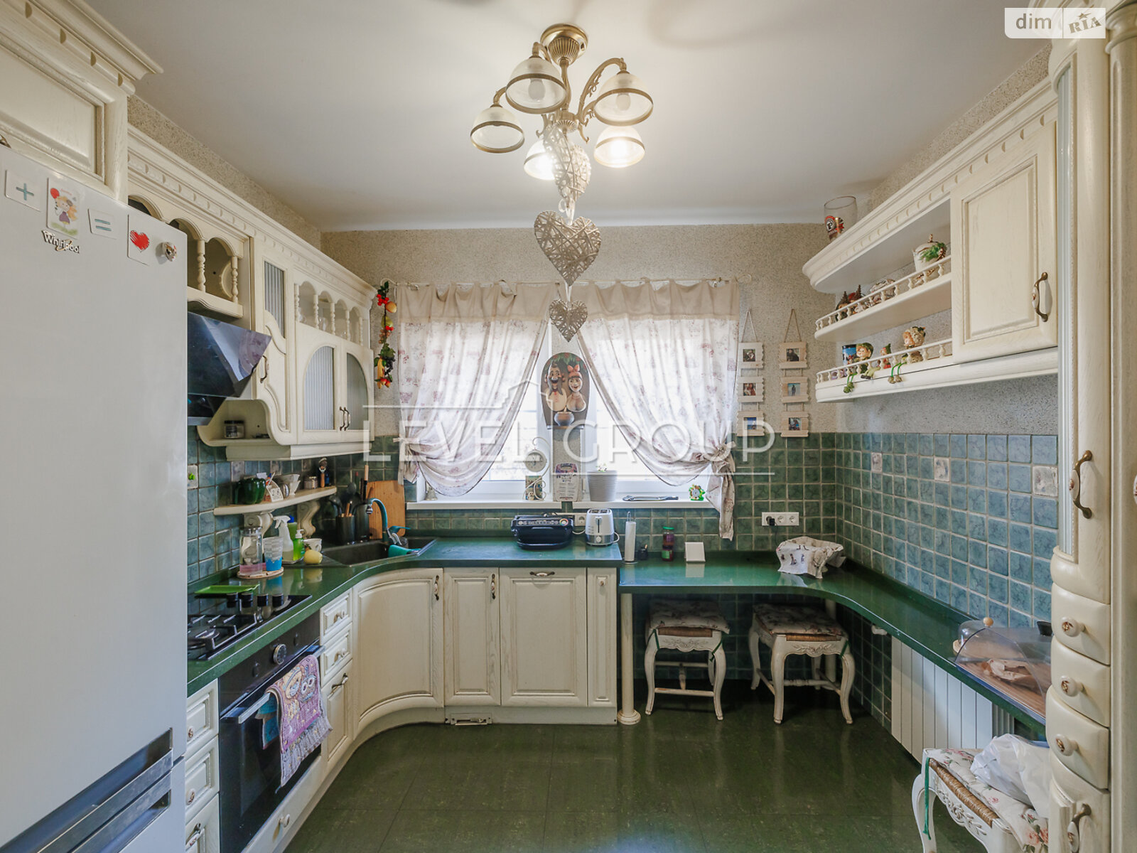 двоповерховий будинок з ремонтом, 250.6 кв. м, цегла. Продаж у Глевасі фото 1 двоповерховий будинок з ремонтом, 250.6 кв. м, цегла. Продаж у Глевасі фото 1