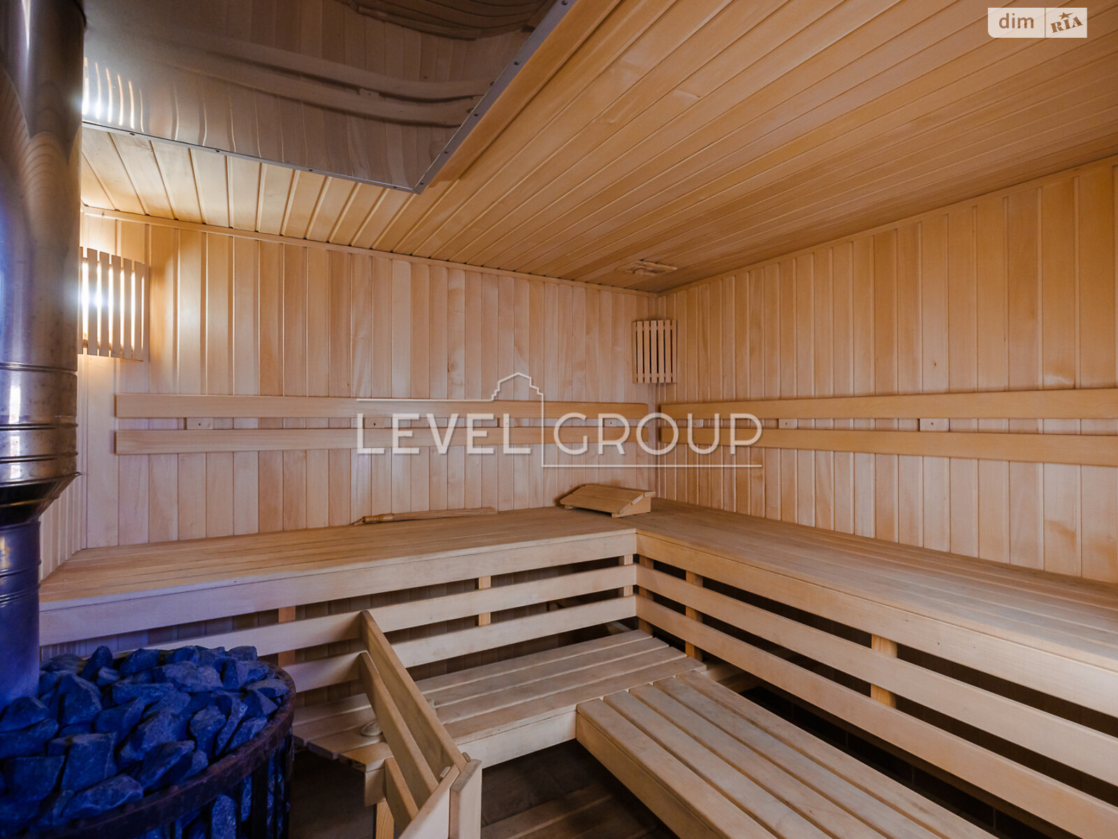 двоповерховий будинок з ремонтом, 250.6 кв. м, цегла. Продаж у Глевасі фото 1 двоповерховий будинок з ремонтом, 250.6 кв. м, цегла. Продаж у Глевасі фото 1