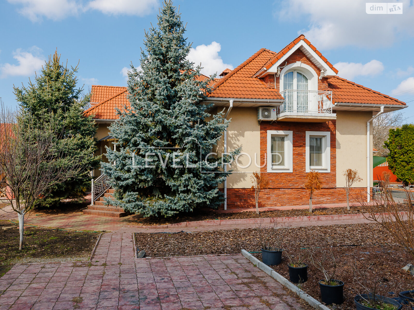 двоповерховий будинок з ремонтом, 250.6 кв. м, цегла. Продаж у Глевасі фото 1 двоповерховий будинок з ремонтом, 250.6 кв. м, цегла. Продаж у Глевасі фото 1