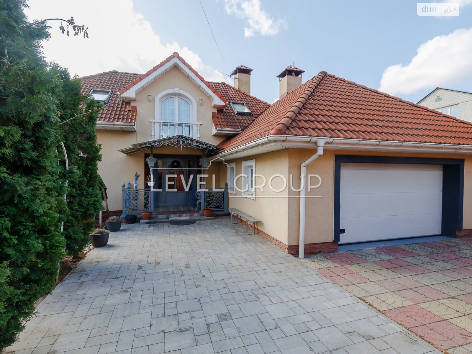 двоповерховий будинок з ремонтом, 250.6 кв. м, цегла. Продаж у Глевасі фото 1 двоповерховий будинок з ремонтом, 250.6 кв. м, цегла. Продаж у Глевасі фото 1