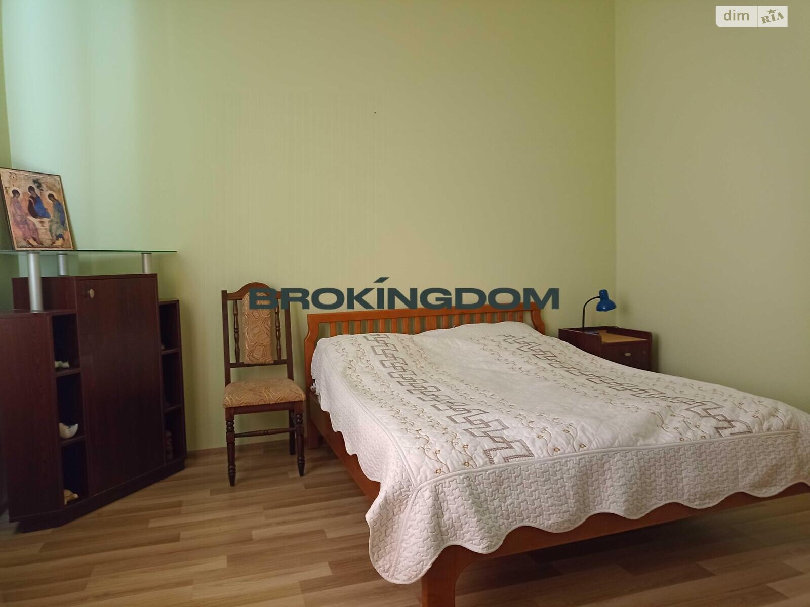 триповерховий будинок, 300 кв. м, кирпич. Продаж у Глевасі фото 1 триповерховий будинок, 300 кв. м, кирпич. Продаж у Глевасі фото 1