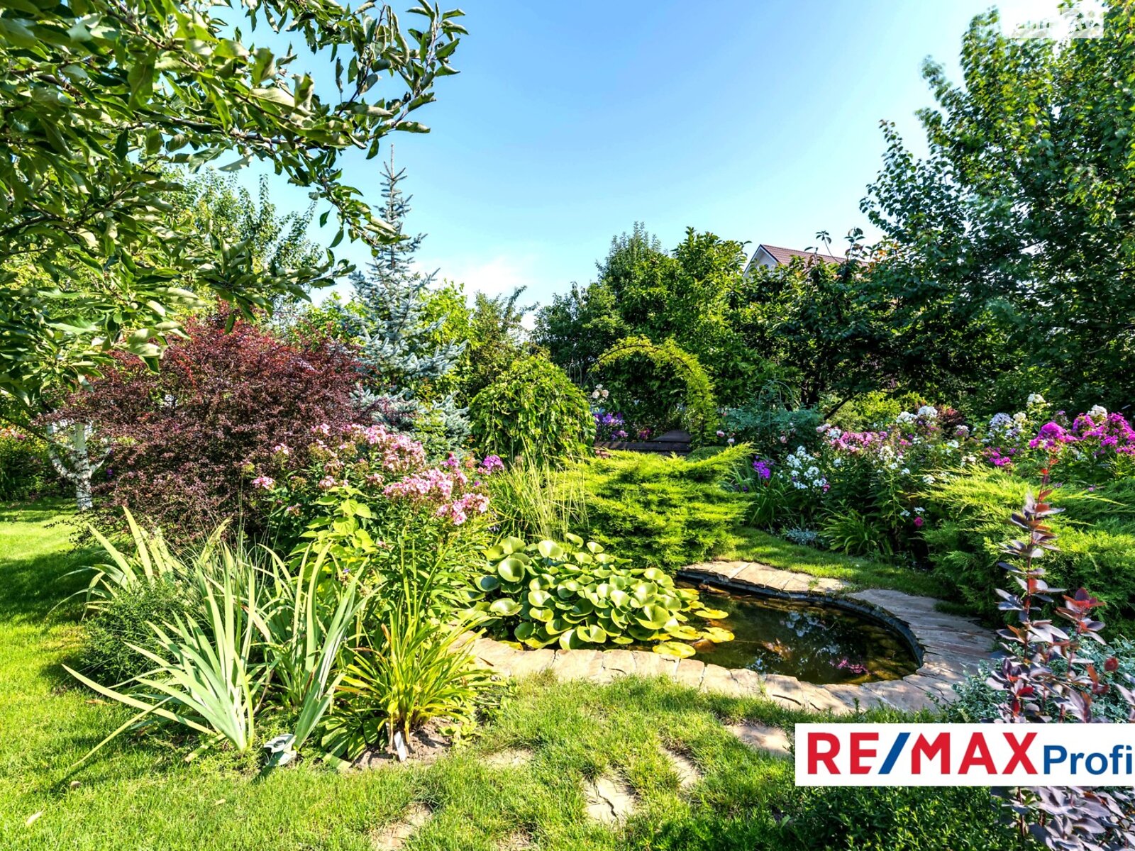 двухэтажный дом с гаражом, 450 кв. м, кирпич. Продажа в Глевахе фото 1